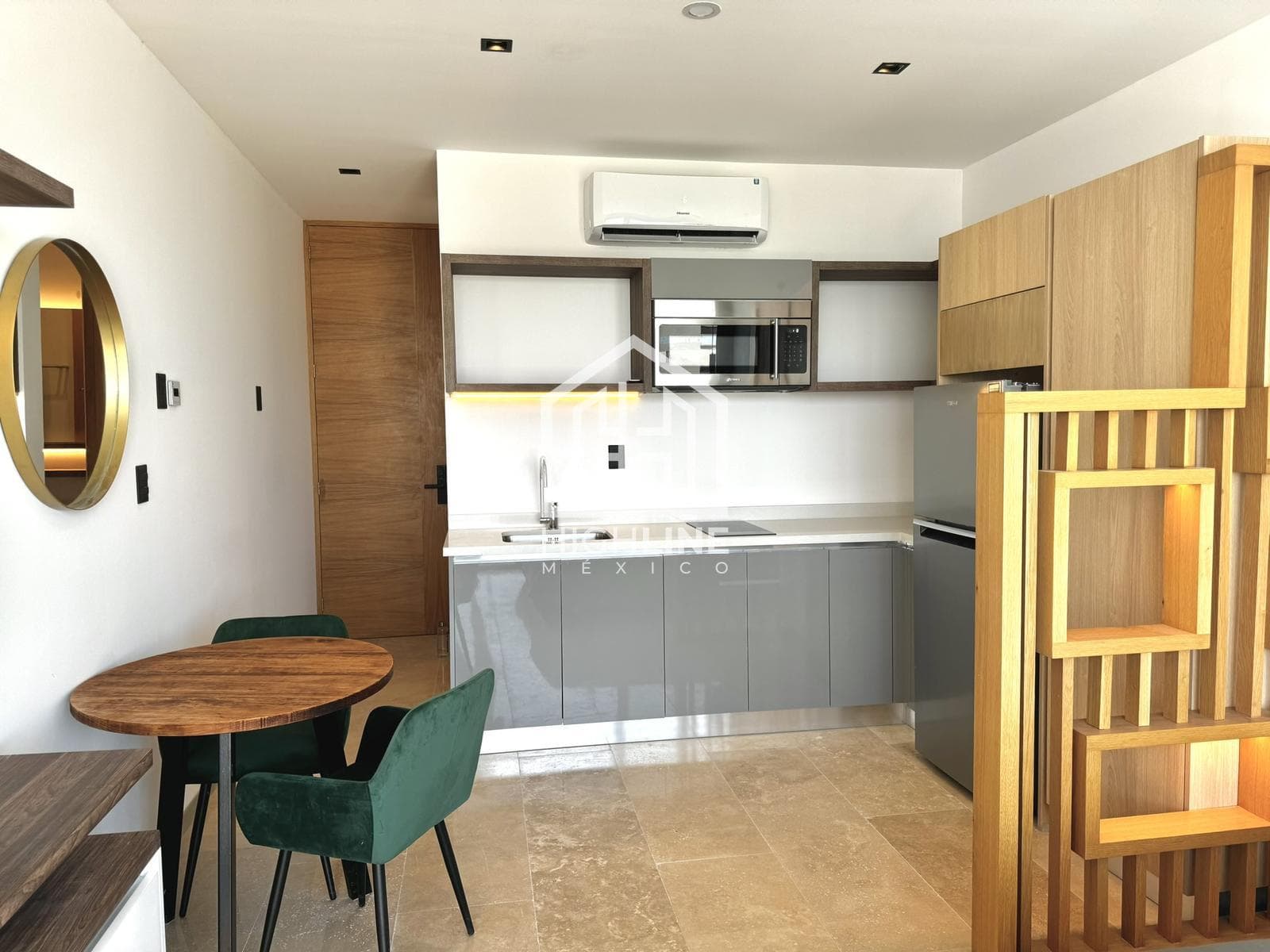STUDIO APARTMENT / FOR SALE / FURNISHED / 4 CALLES DEL MAR / CAPITAL GAINS