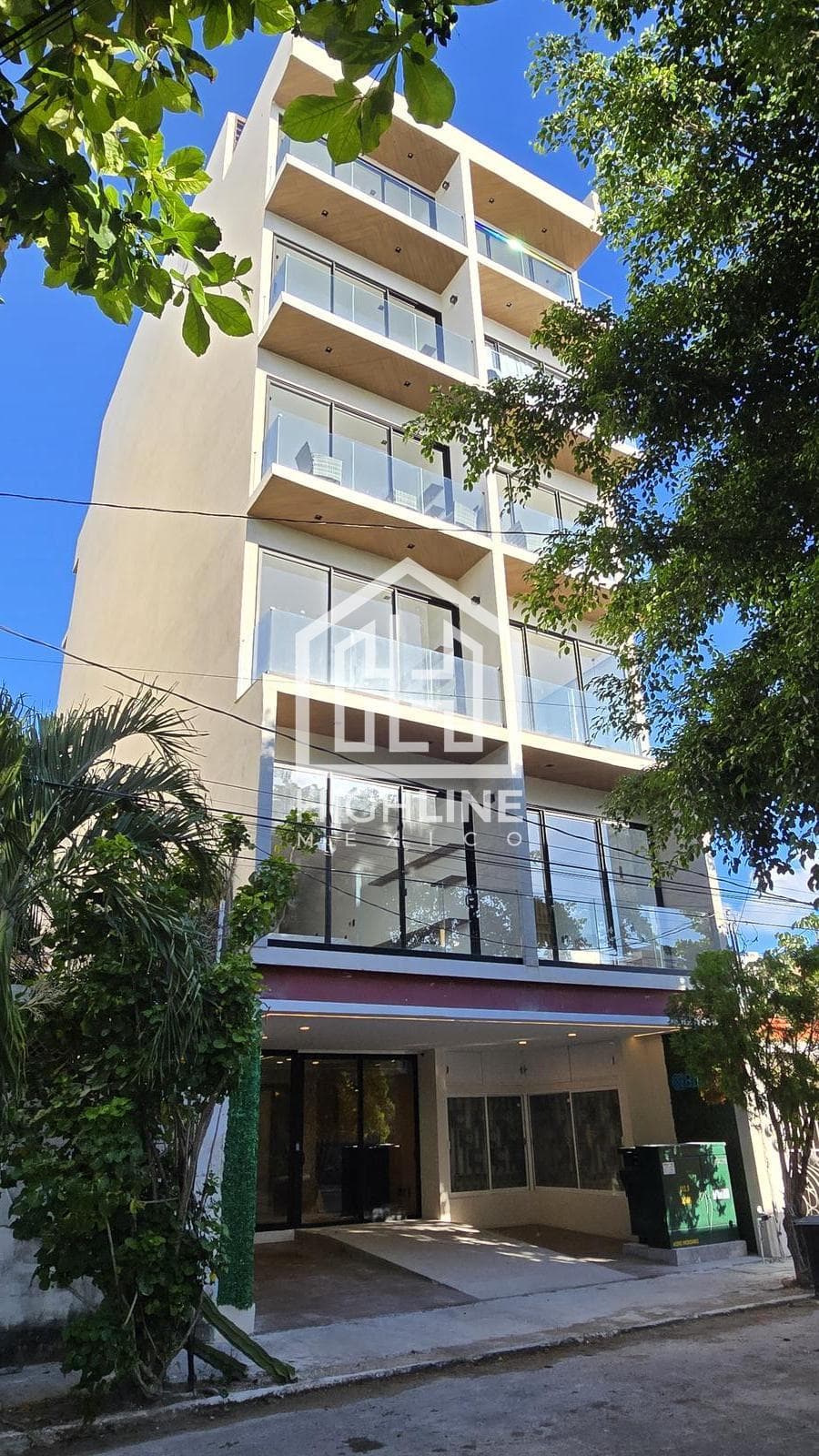 STUDIO APARTMENT / FOR SALE / FURNISHED / 4 CALLES DEL MAR / CAPITAL GAINS