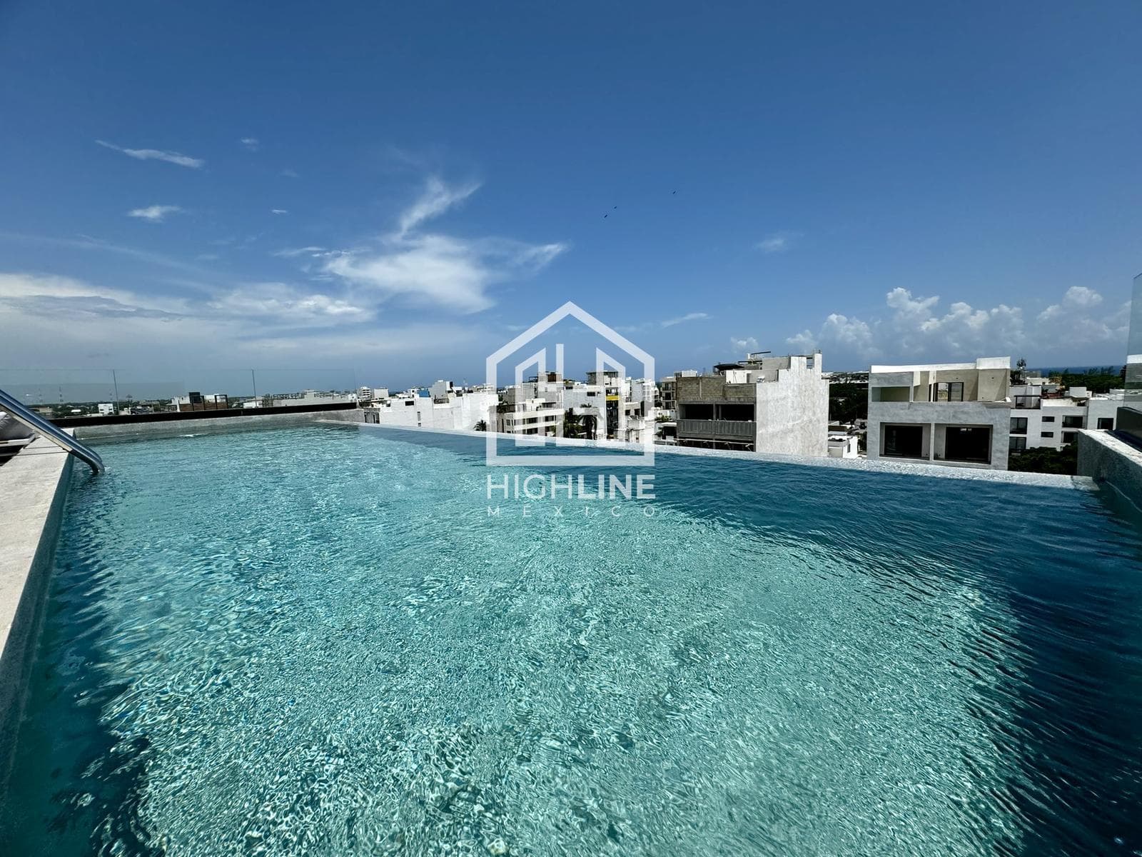 STUDIO APARTMENT / FOR SALE / FURNISHED / 4 CALLES DEL MAR / CAPITAL GAINS