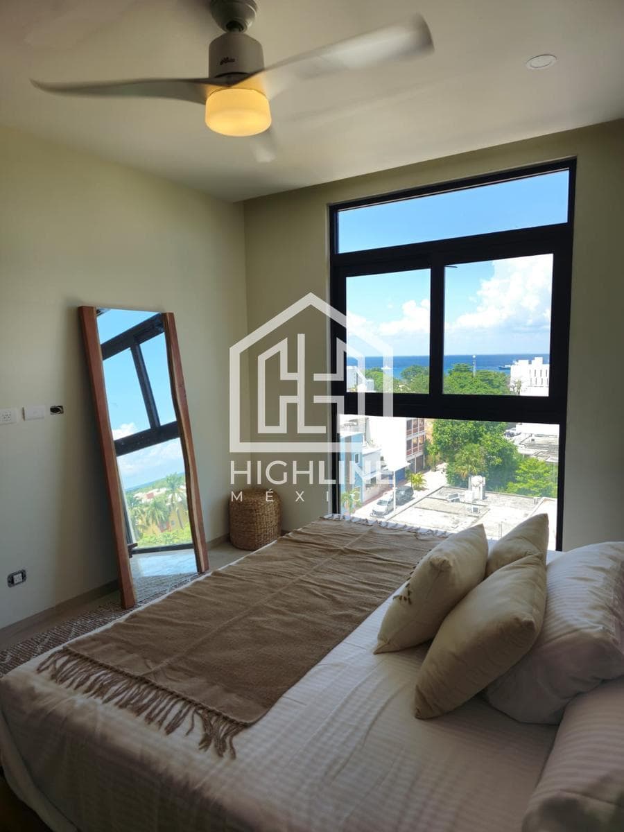 2-bedroom apartment with ocean views and a rooftop deck. Cozumel