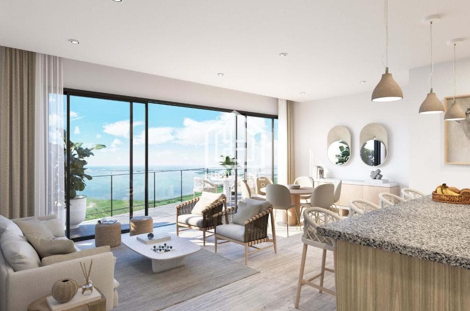 3-Bedroom Condo for Sale in Cancún with Sky Bar