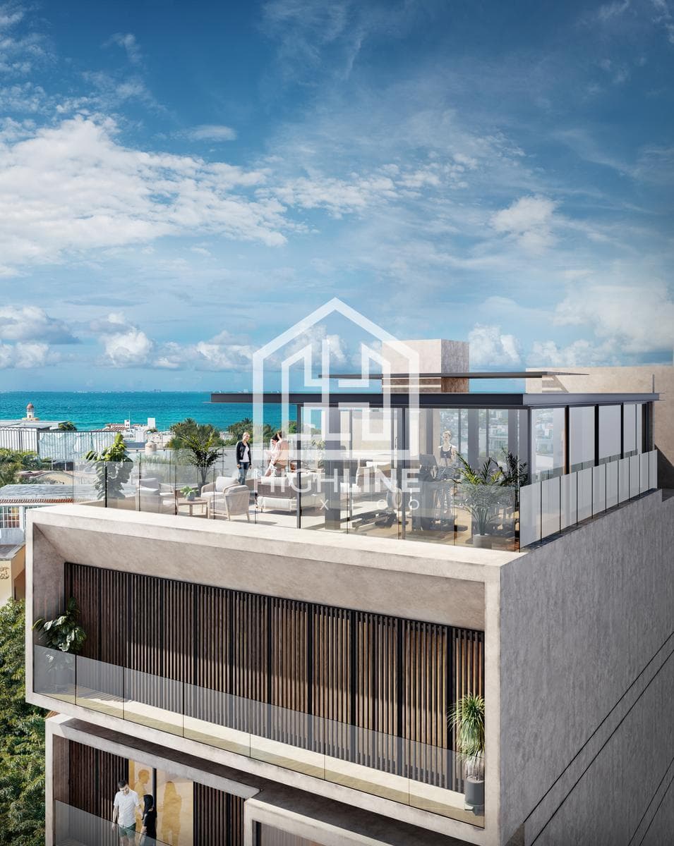 APARTMENT FOR SALE IN PLAYA DEL CARMEN, ONE BLOCK FROM 5TH AVENUE
