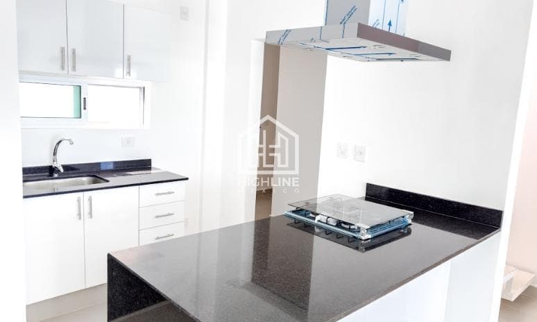 APARTMENT IN PLAYA DEL CARMEN, 2 BEDROOMS FOR SALE, SWIMMING POOL, 10 MINUTES FROM THE BEACH