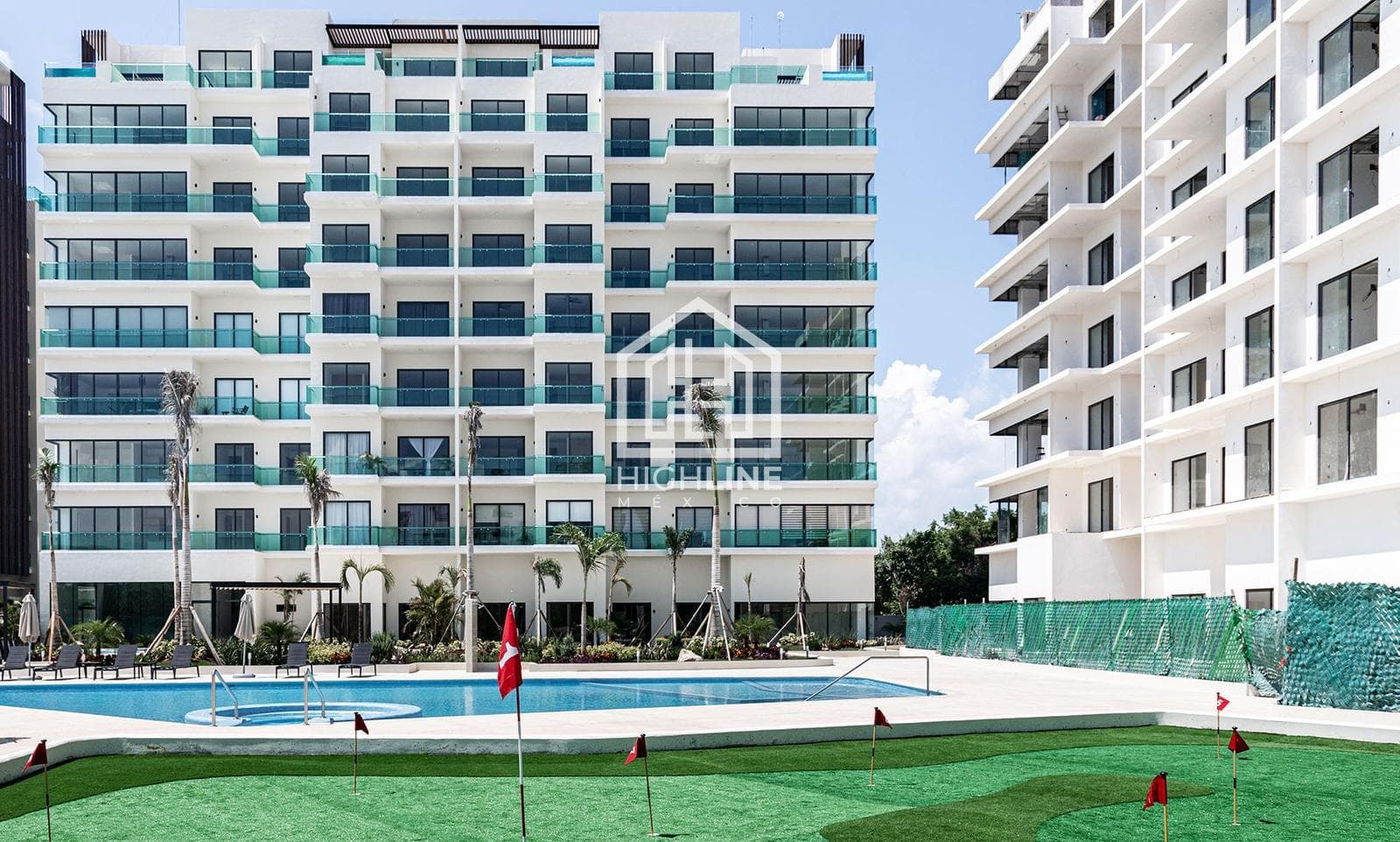APARTMENT FOR SALE IN PLAYA DEL CARMEN: 2 BEDROOMS WITH KIDS' CLUB, TENNIS COURT, AND PADEL COURT