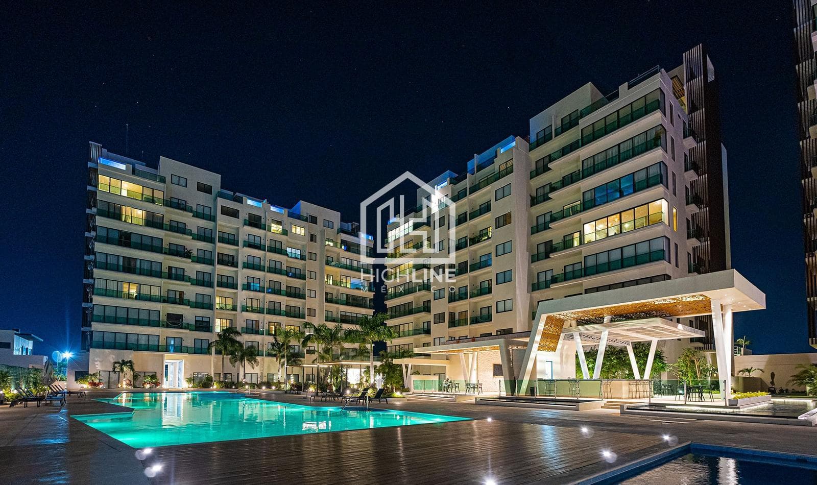 APARTMENT FOR SALE IN PLAYA DEL CARMEN: 2 BEDROOMS WITH KIDS' CLUB, TENNIS COURT, AND PADEL COURT