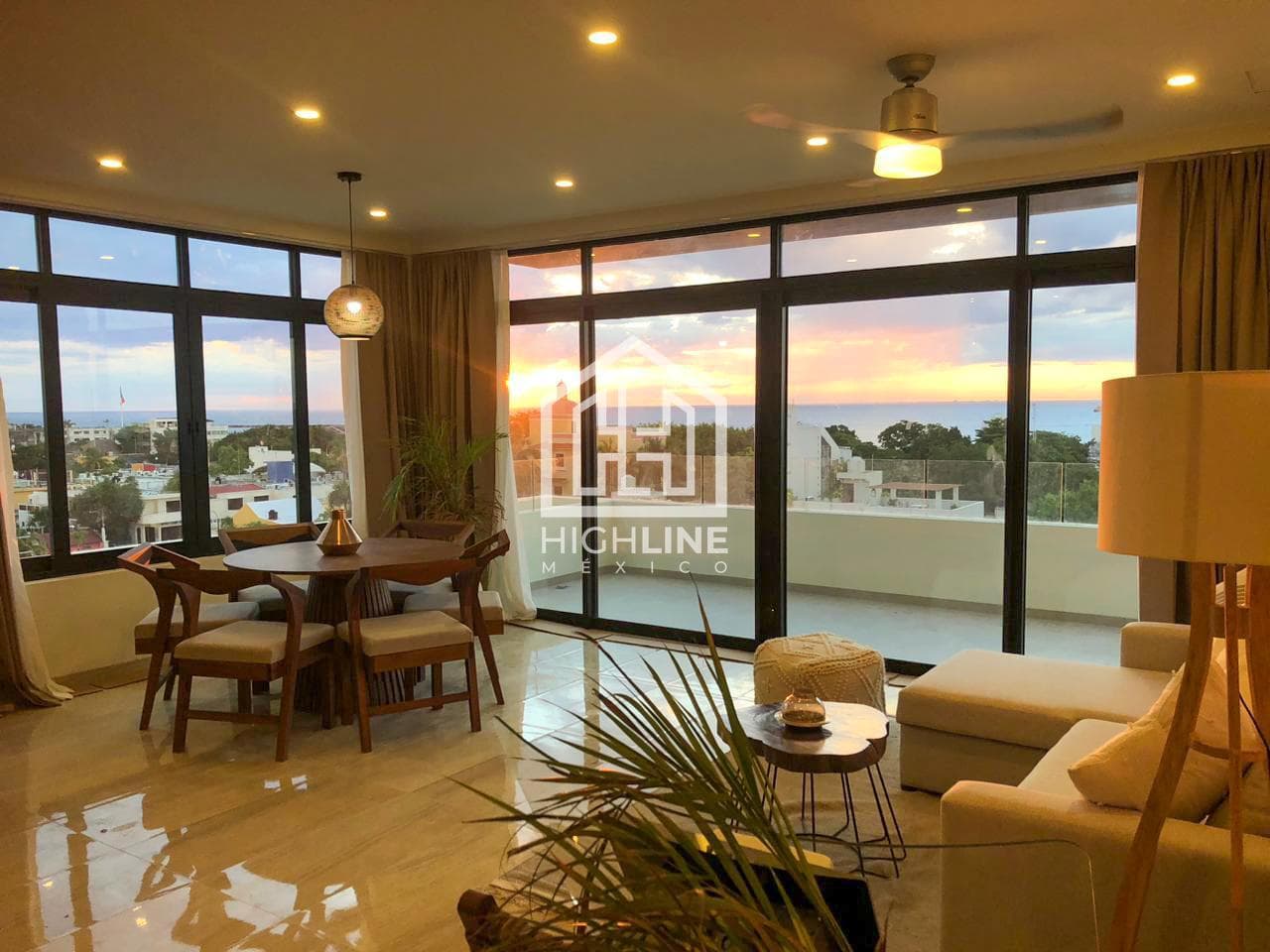 1-bedroom apartment with spacious rooms and a rooftop ocean view