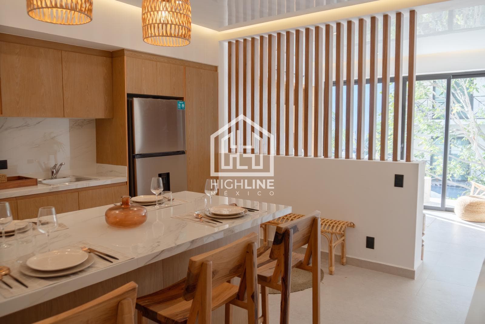 1-BEDROOM APARTMENT IN PLAYA DEL CARMEN. ROOFTOP WITH POOL. DELIVERY IN APRIL 2026