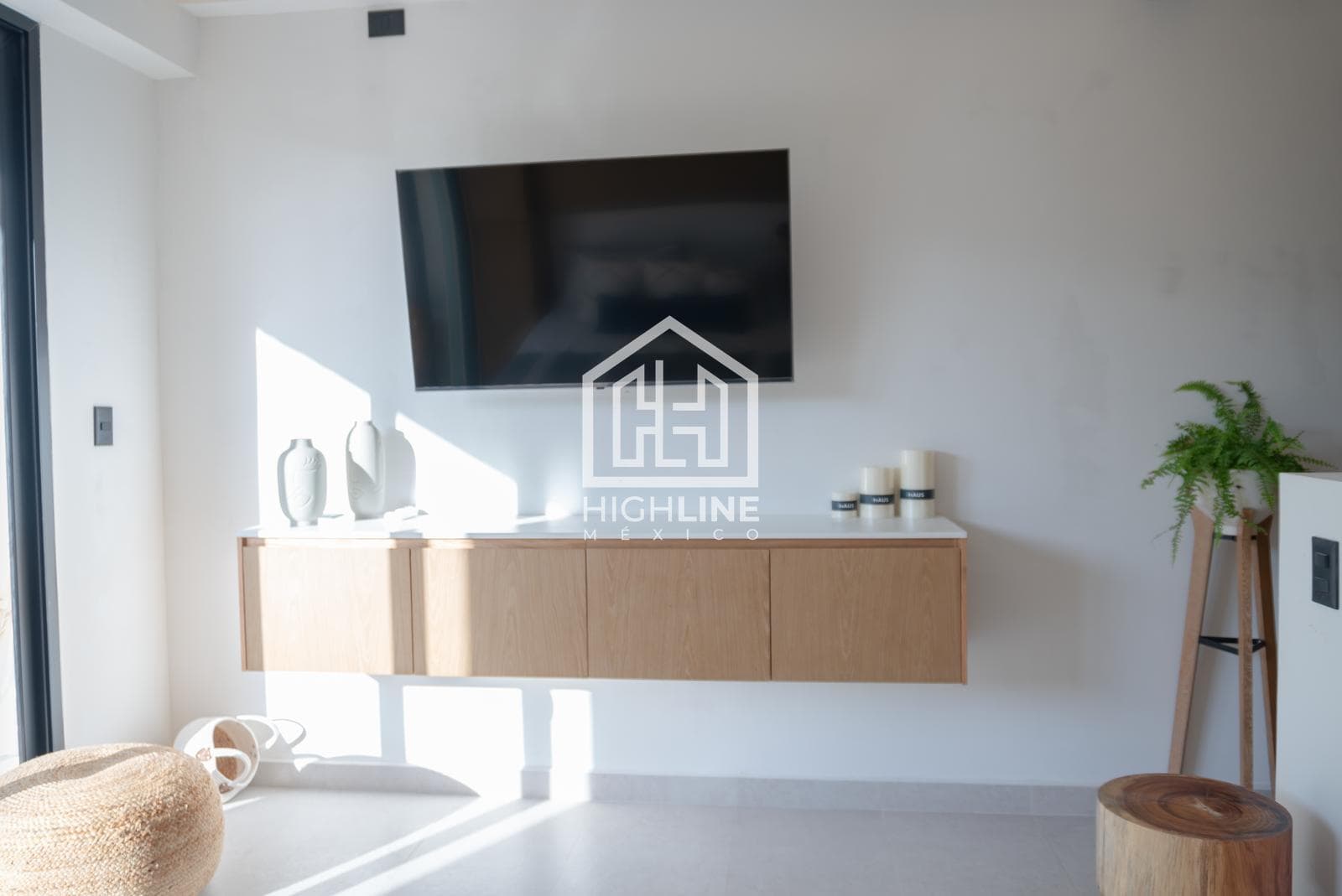 1-BEDROOM APARTMENT IN PLAYA DEL CARMEN. ROOFTOP WITH POOL. DELIVERY IN APRIL 2026