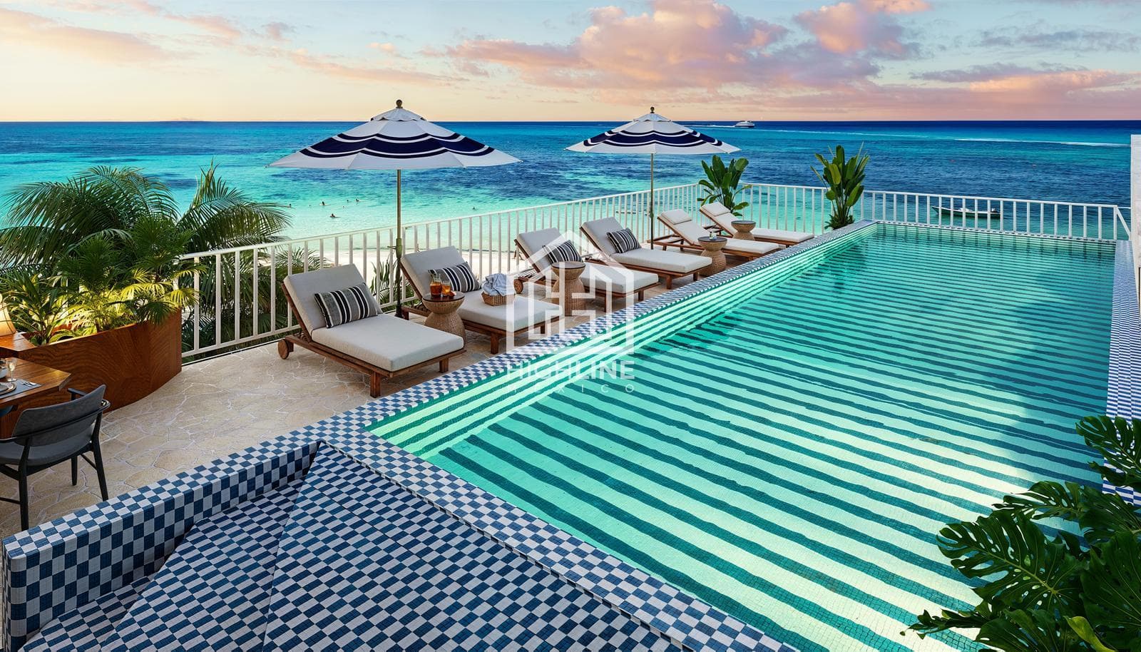 3-Bedroom Oceanfront Penthouse, Playa del Carmen
