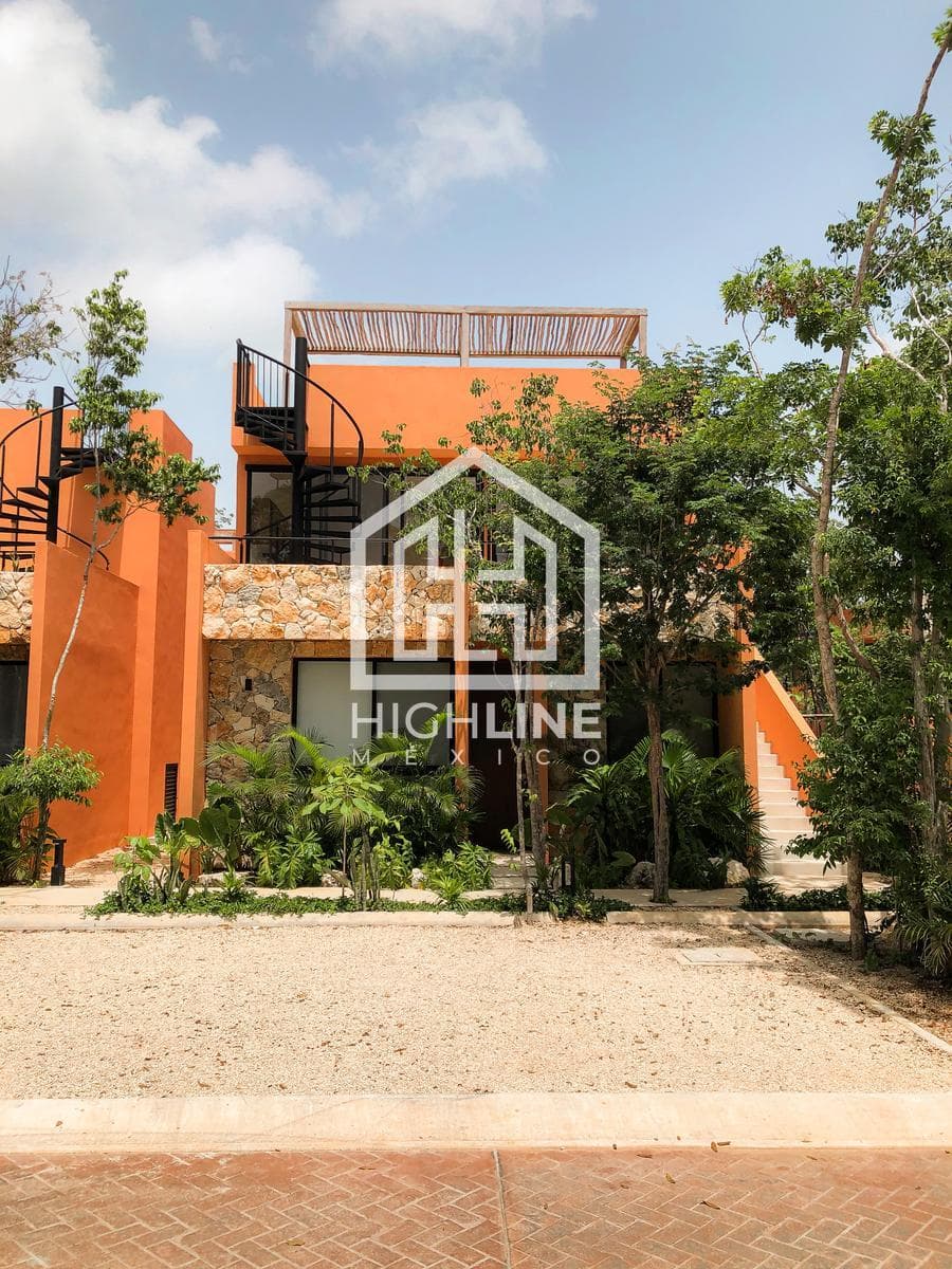 APARTMENT FOR SALE IN TULUM, 10 MINUTES FROM THE BEACH