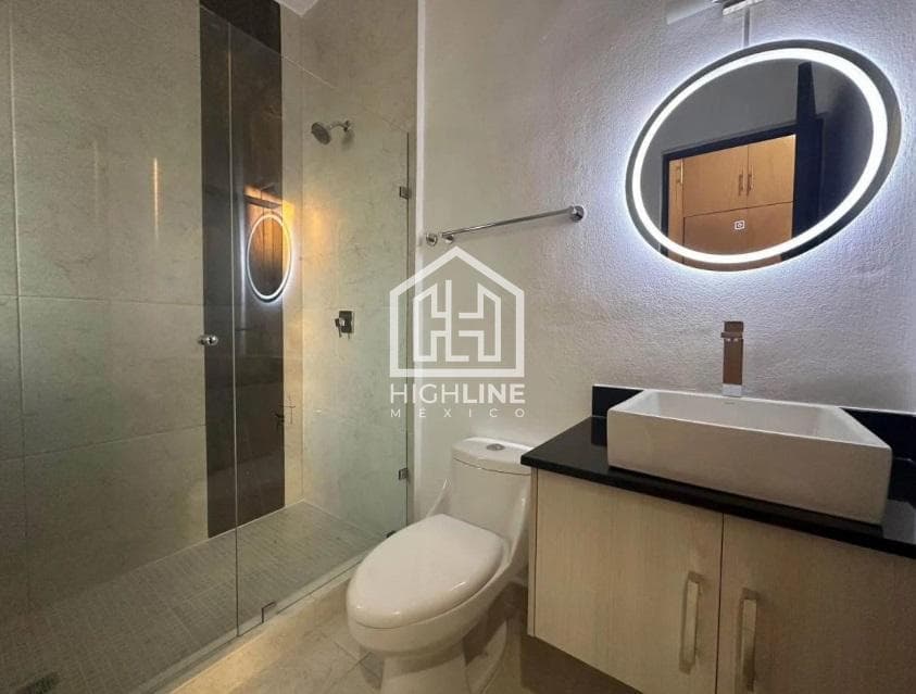 House for sale in Cancun, Huayacan Avenue.