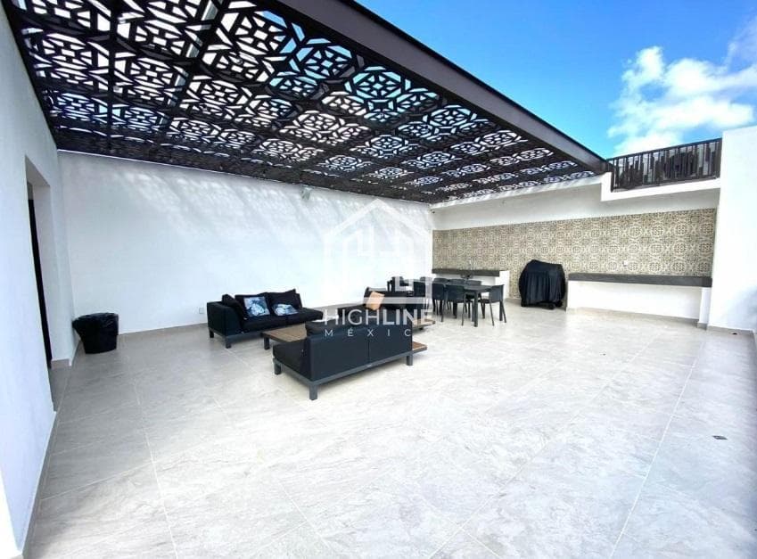 House for sale in Cancun, Huayacan Avenue.