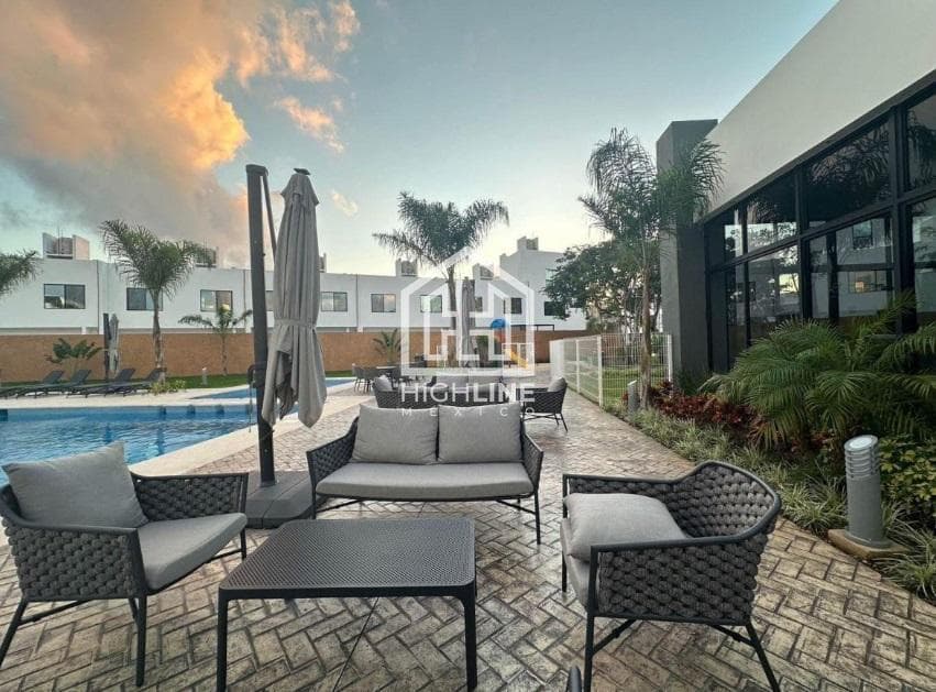 House for sale in Cancun, Huayacan Avenue.