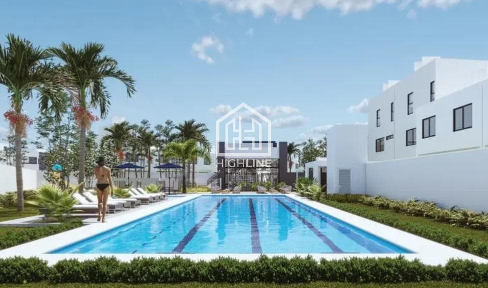 House for sale in Cancun, Huayacan Avenue.