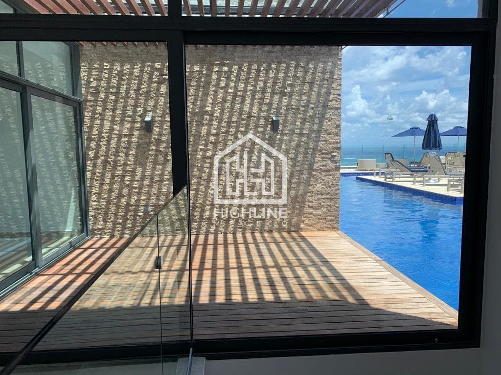 2-BEDROOM APARTMENT IN A PENTHOUSE / JUST STEPS FROM MAMITAS BEACH / SPECIAL PRICE / POTENTIAL FOR APPRECIATION.