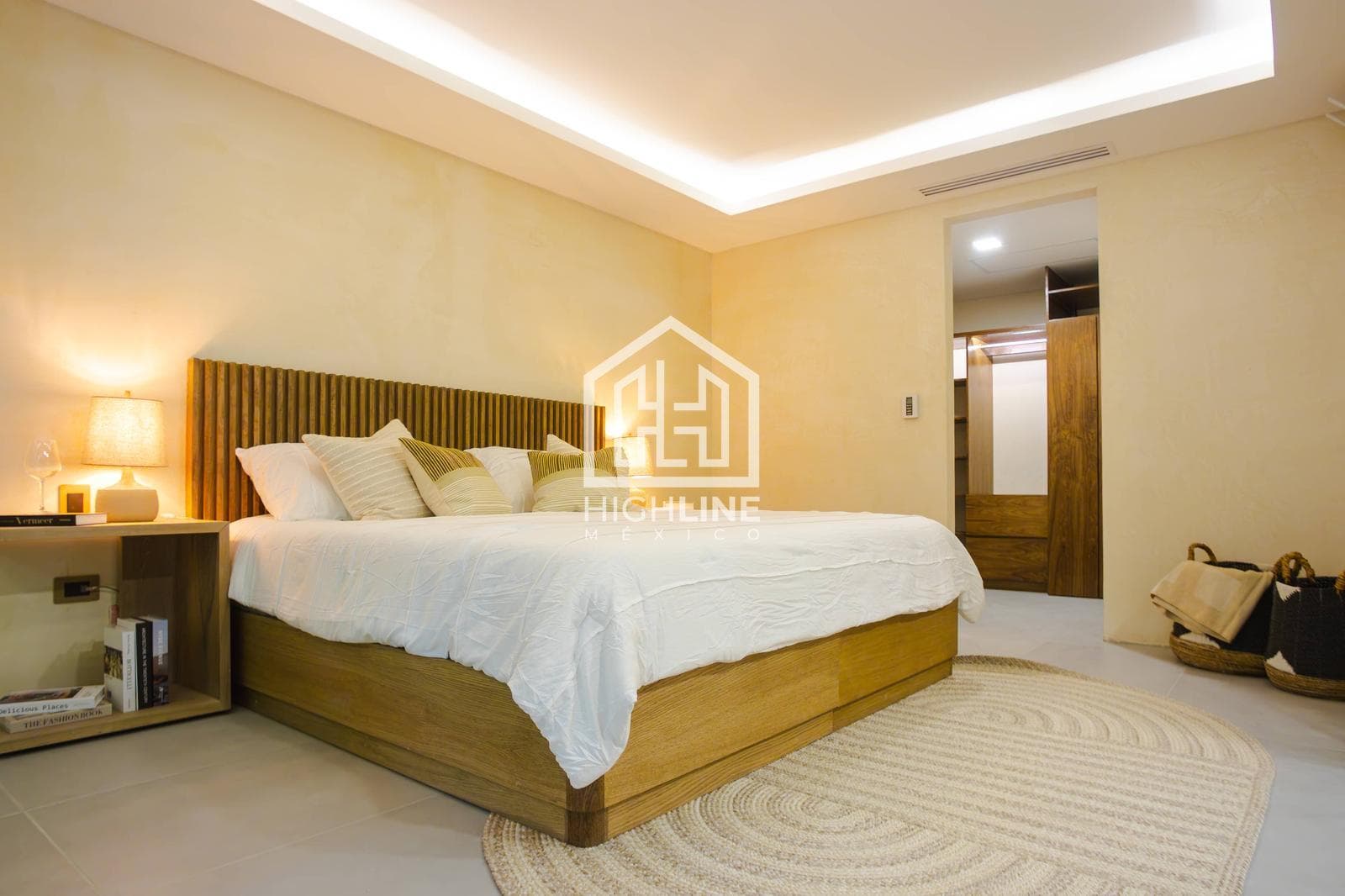 1-BEDROOM APARTMENT / NEW CONSTRUCTION / FULLY FURNISHED / ROOFTOP WITH OCEAN VIEW / CAPITAL GAINS / ROI.