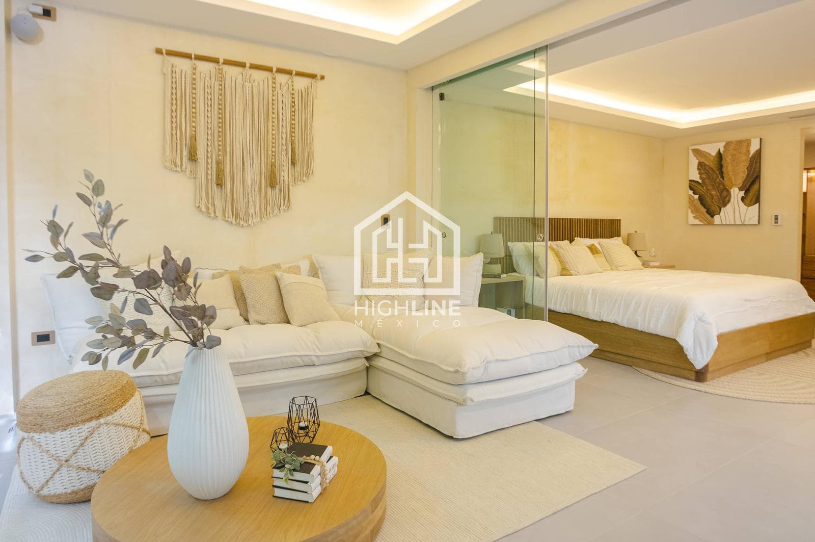 1-BEDROOM APARTMENT / NEW CONSTRUCTION / FULLY FURNISHED / ROOFTOP WITH OCEAN VIEW / CAPITAL GAINS / ROI.