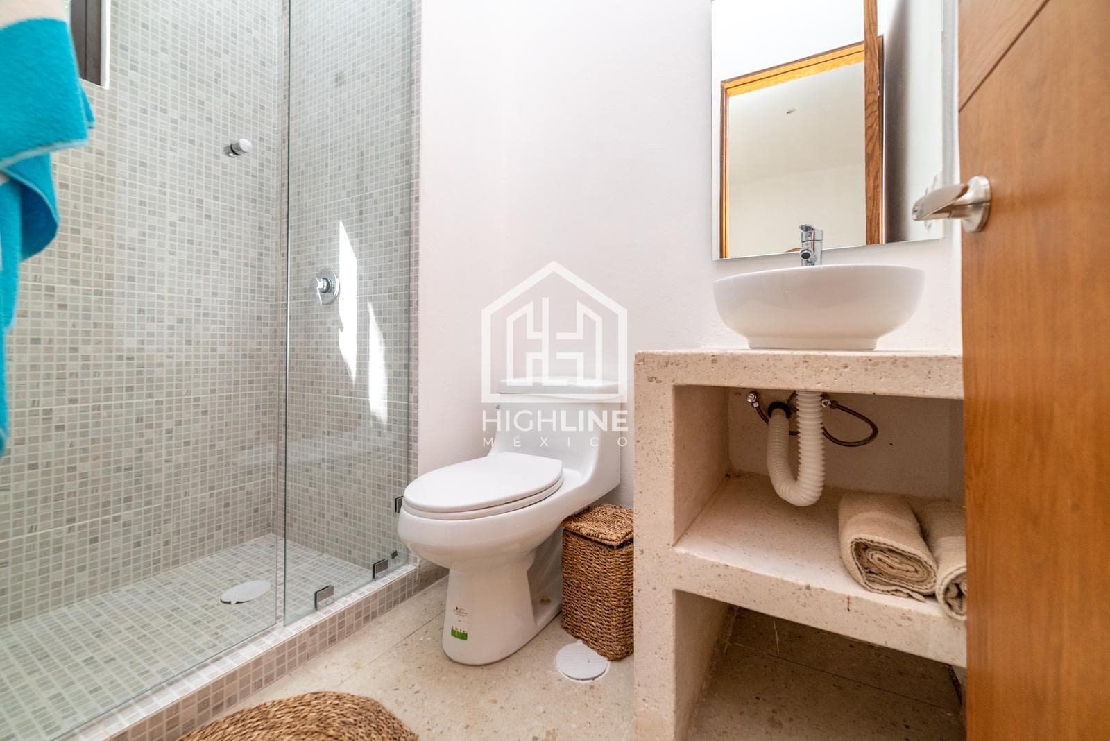 2-bedroom apartment in Tulum, ground floor with a terrace and private pool, 15 minutes from the beach