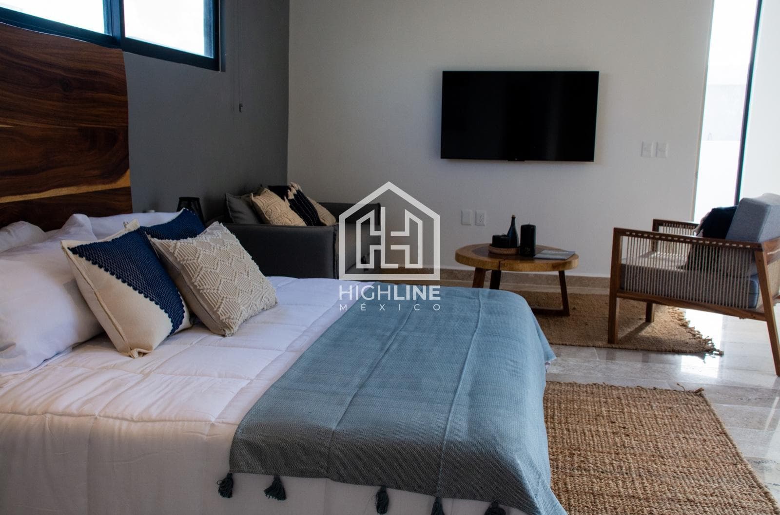 2-BEDROOM APARTMENT WITH LOCK-OFF / PRE-SALE / TULUM / 10% DISCOUNT / 7 MINUTES FROM THE BEACH / ROI.
