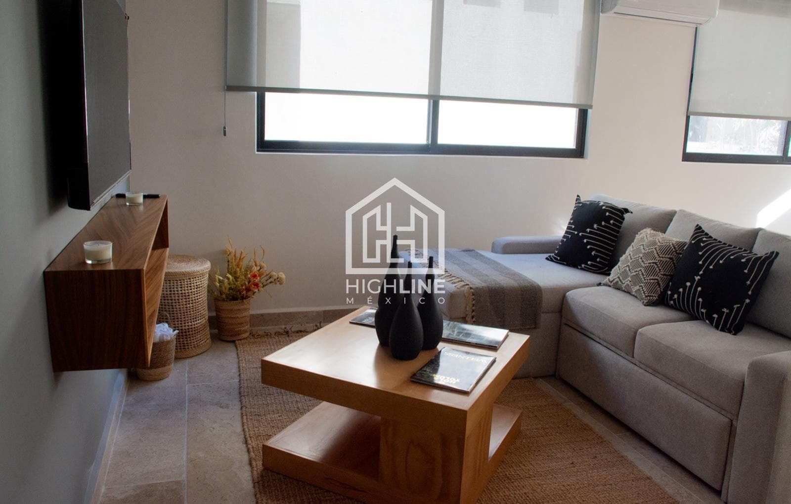 2-BEDROOM APARTMENT WITH LOCK-OFF / PRE-SALE / TULUM / 10% DISCOUNT / 7 MINUTES FROM THE BEACH / ROI.