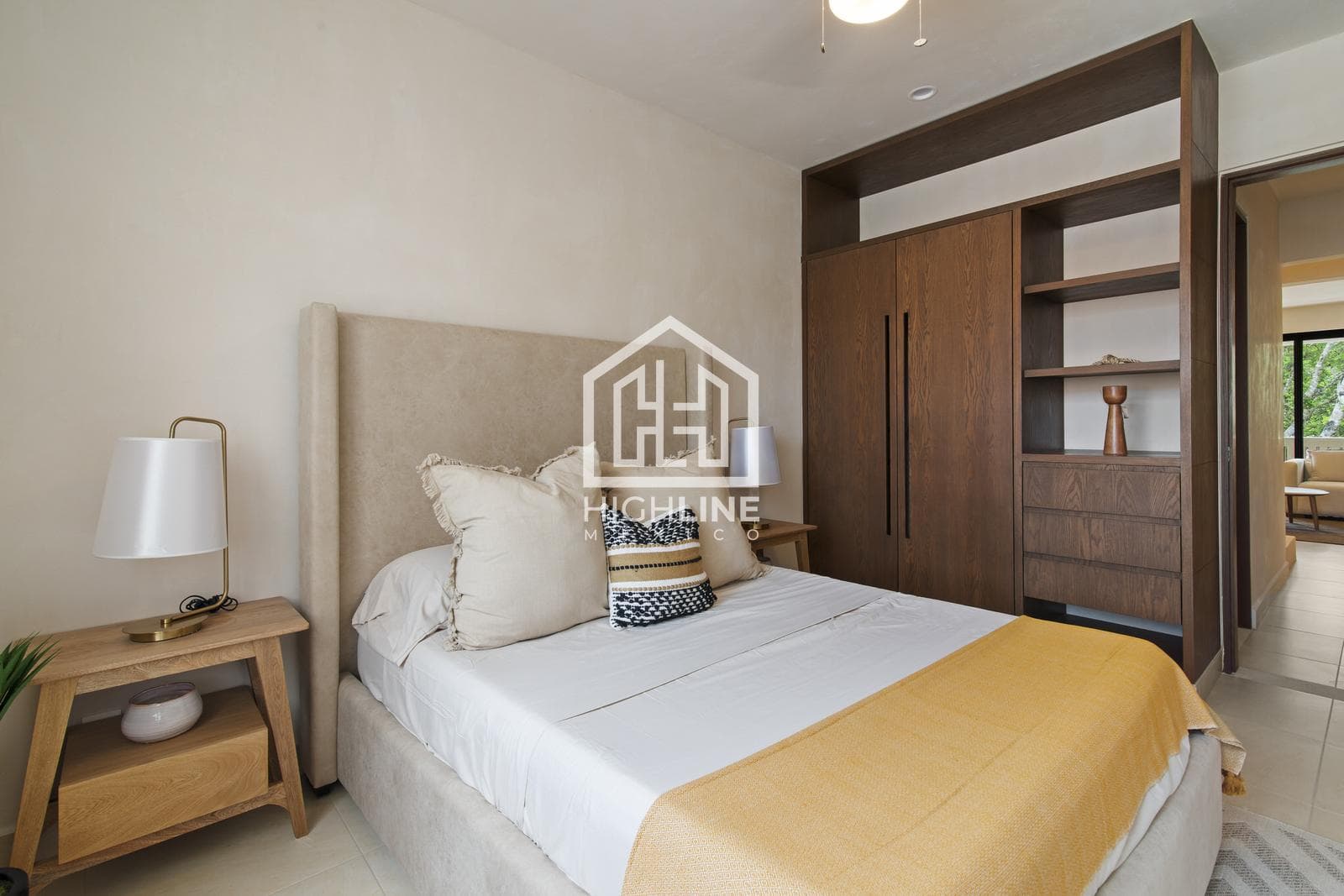 2-BEDROOM HOUSE FOR SALE / TULUM / 10 MINUTES FROM THE BEACH / GYM / POOL / PRIVATE ROOFTOP.