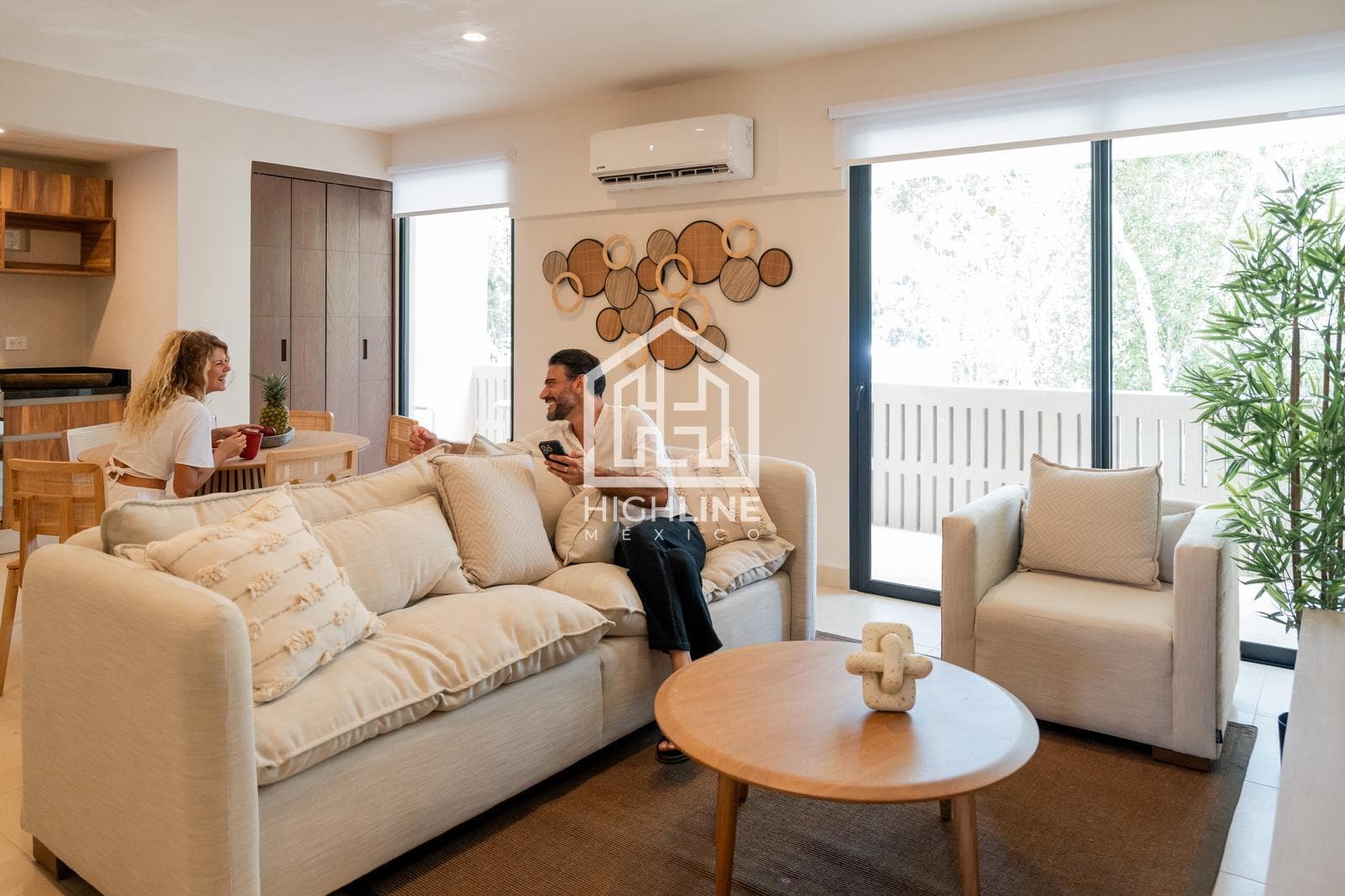 2-BEDROOM HOUSE FOR SALE / TULUM / 10 MINUTES FROM THE BEACH / GYM / POOL / PRIVATE ROOFTOP.