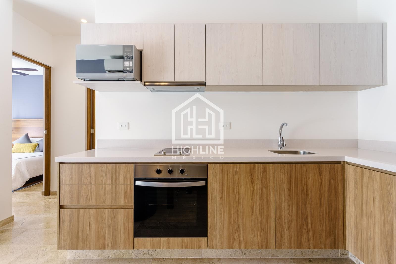 3-BEDROOM APARTMENT / FOR SALE / 2 CALLES DEL MAR / IMMEDIATE OCCUPANCY / PROMOTIONAL PRICE / ROI.