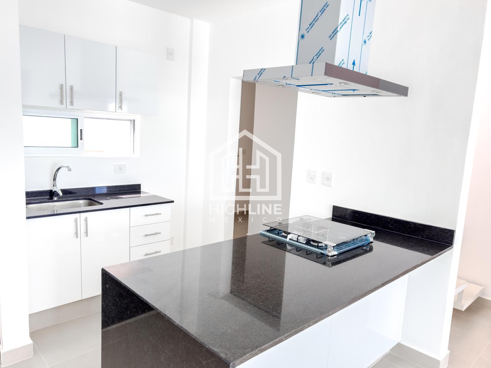 2-BEDROOM APARTMENT IN PH/ FOR SALE/ RESIDENTIAL COMPLEX/ 5 MINUTES FROM THE BEACH/ ROI/ CAPITAL GAINS.
