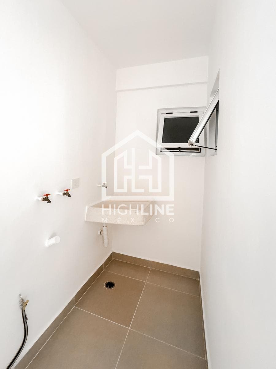 2-BEDROOM APARTMENT IN PH/ FOR SALE/ RESIDENTIAL COMPLEX/ 5 MINUTES FROM THE BEACH/ ROI/ CAPITAL GAINS.