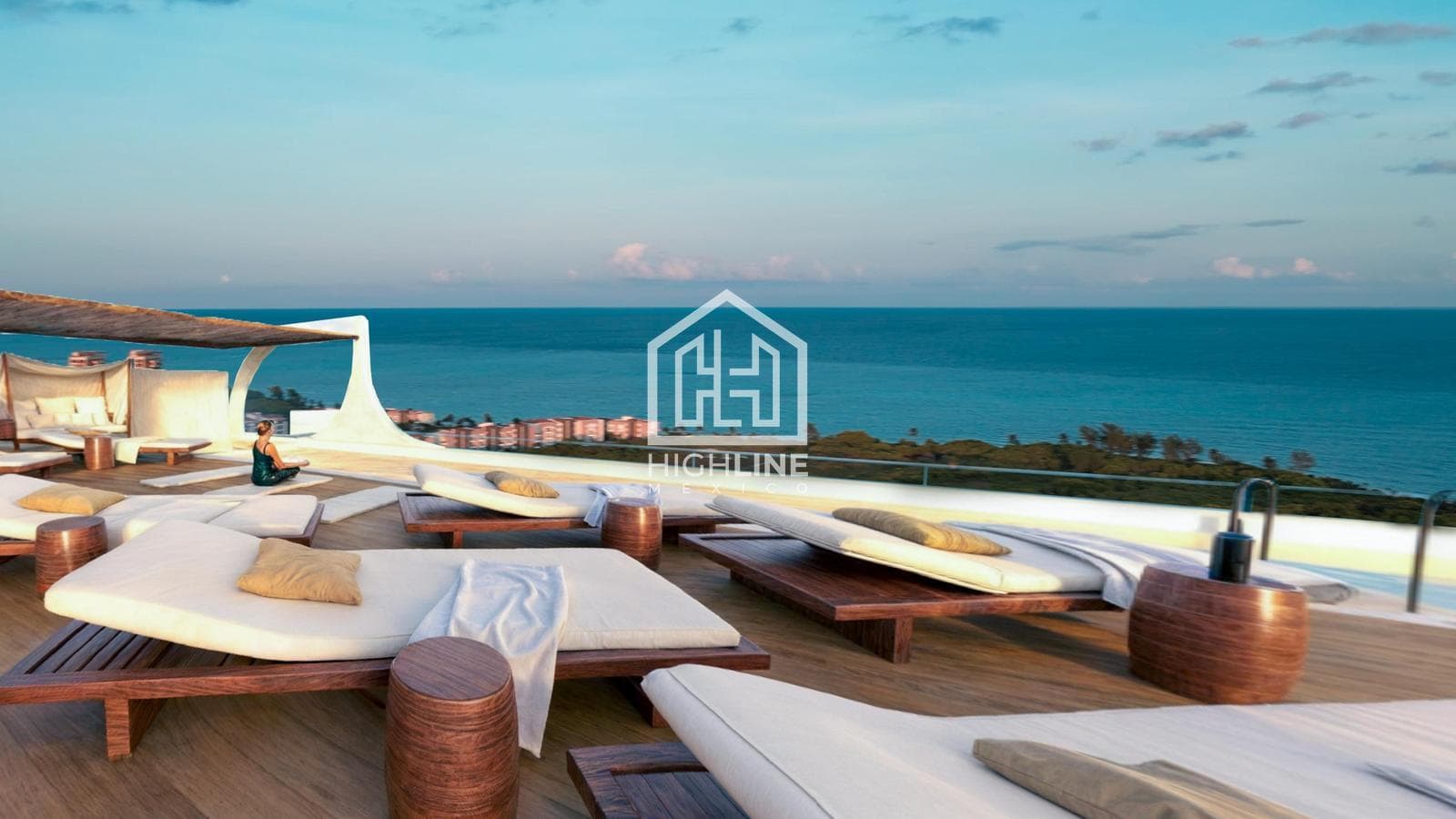 Apartment for SALE, Playa del Carmen, 2 bedrooms, on 5th Avenue, ocean views