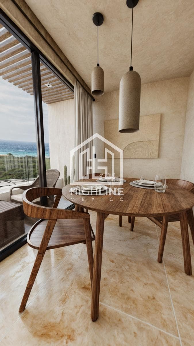 Apartment for SALE, Playa del Carmen, 2 bedrooms, on 5th Avenue, ocean views