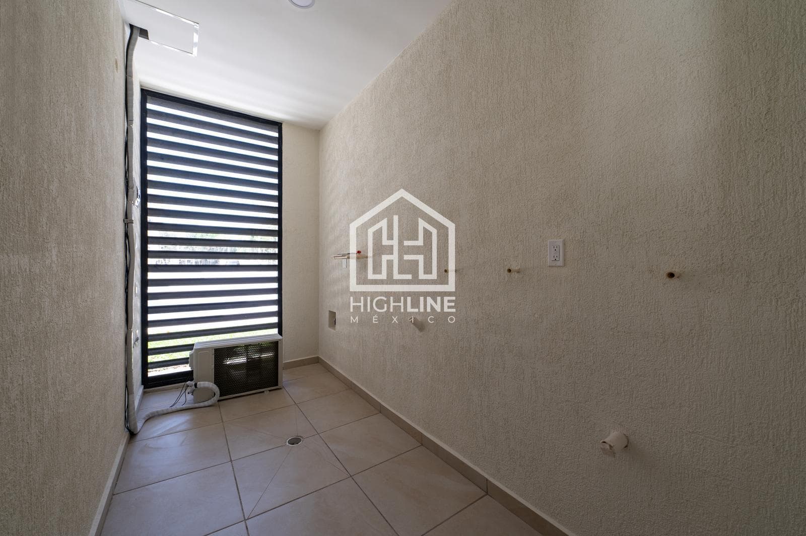 PENTHOUSE EN PUERTO MORELOS, MÁS DE 30 AMENIDADES. ENTREGA INMEDIATA. IDEAL PARA AIRBNB.