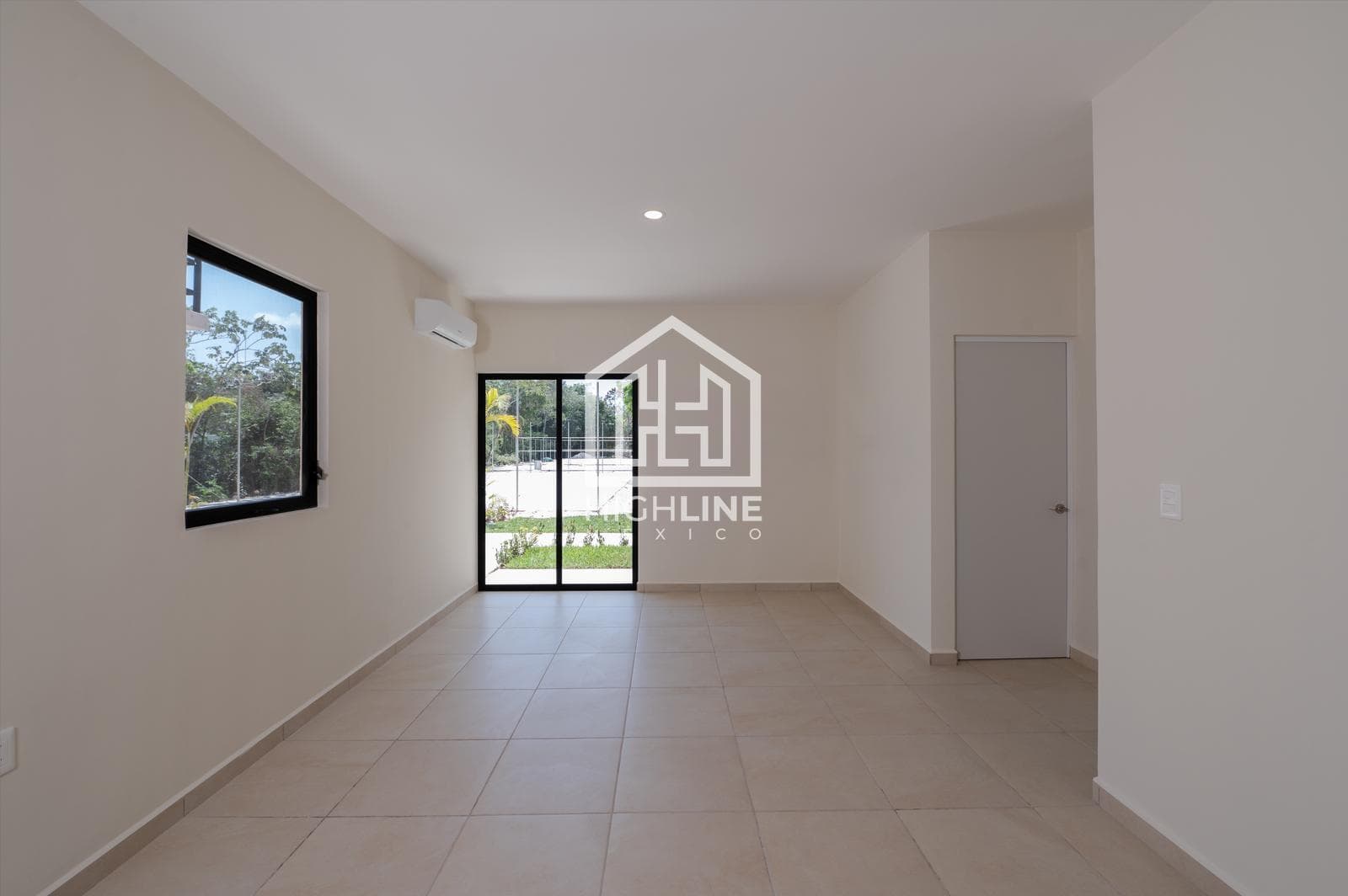 PENTHOUSE EN PUERTO MORELOS, MÁS DE 30 AMENIDADES. ENTREGA INMEDIATA. IDEAL PARA AIRBNB.