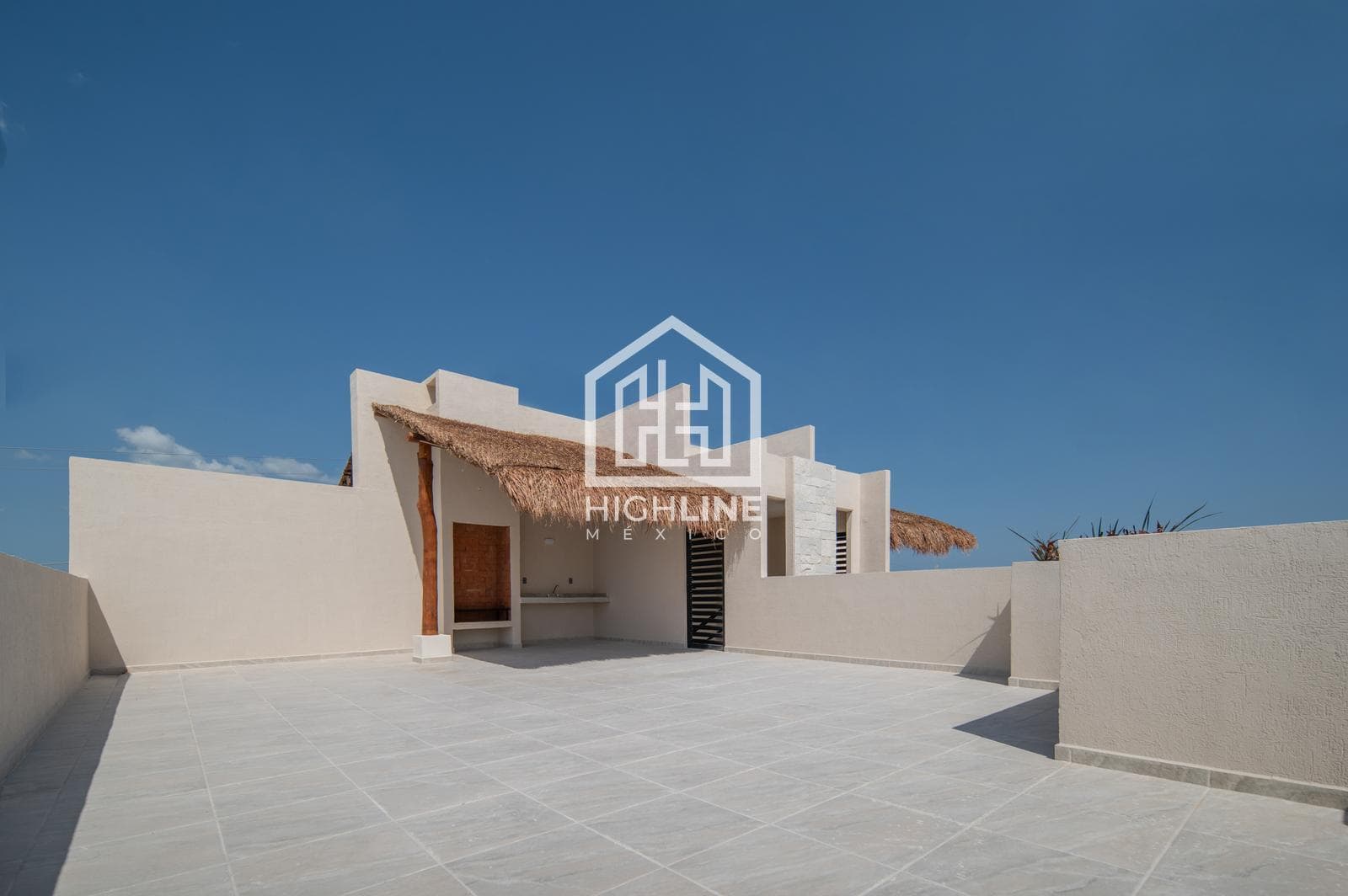PENTHOUSE EN PUERTO MORELOS, MÁS DE 30 AMENIDADES. ENTREGA INMEDIATA. IDEAL PARA AIRBNB.
