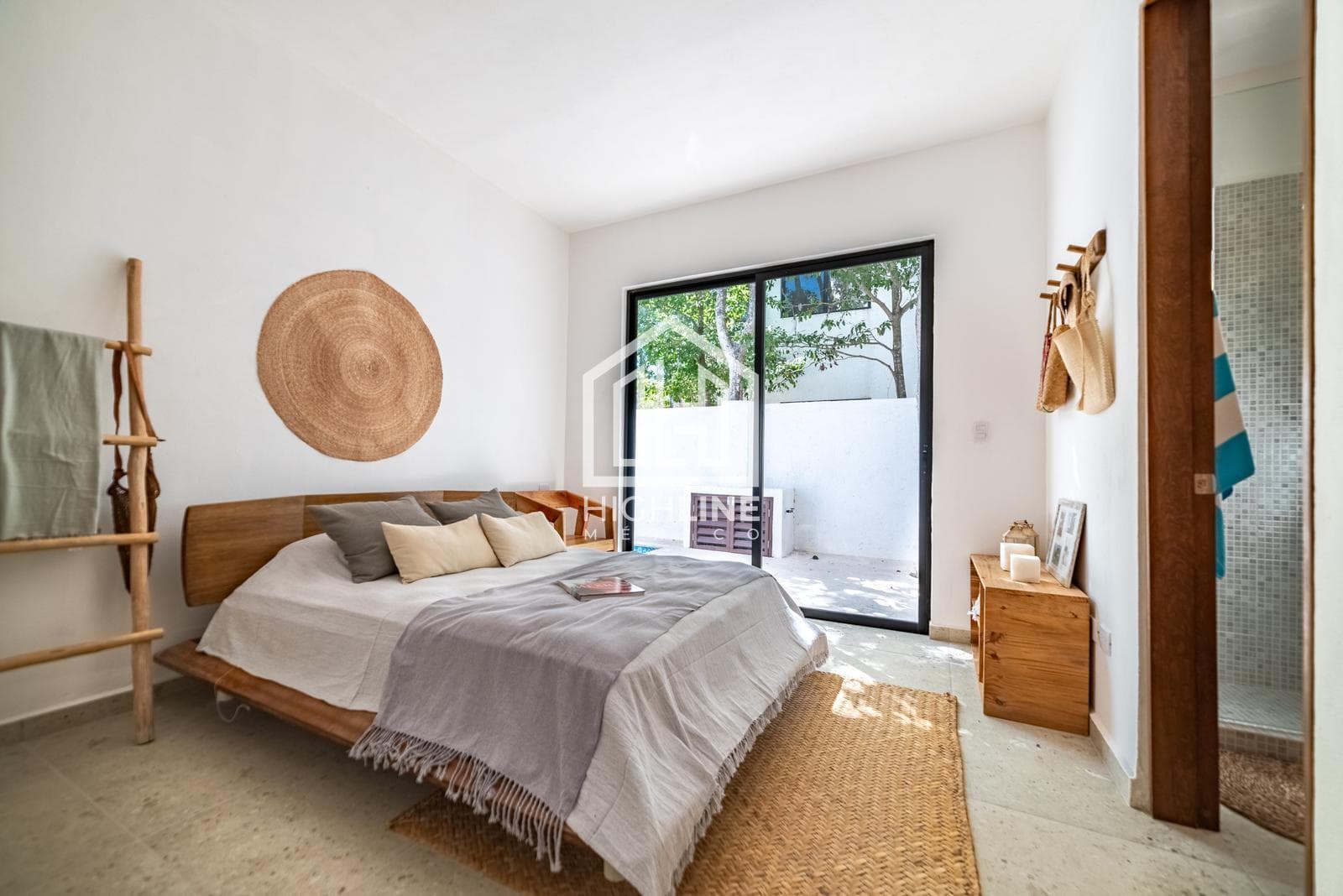 DEPARTAMENTO 2 RECAMARAS /TULUM/ 12 MINUTOS DEL MAR/ VENTA/ ALBERCA PRIVADA Y ESTACIONAMIENTO.