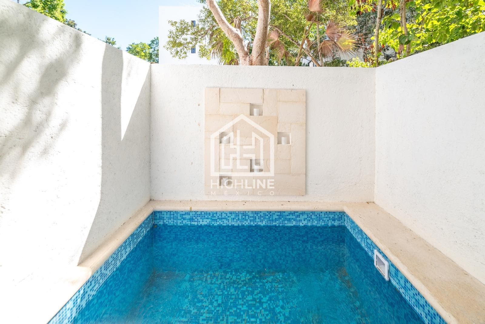 DEPARTAMENTO 2 RECAMARAS /TULUM/ 12 MINUTOS DEL MAR/ VENTA/ ALBERCA PRIVADA Y ESTACIONAMIENTO.