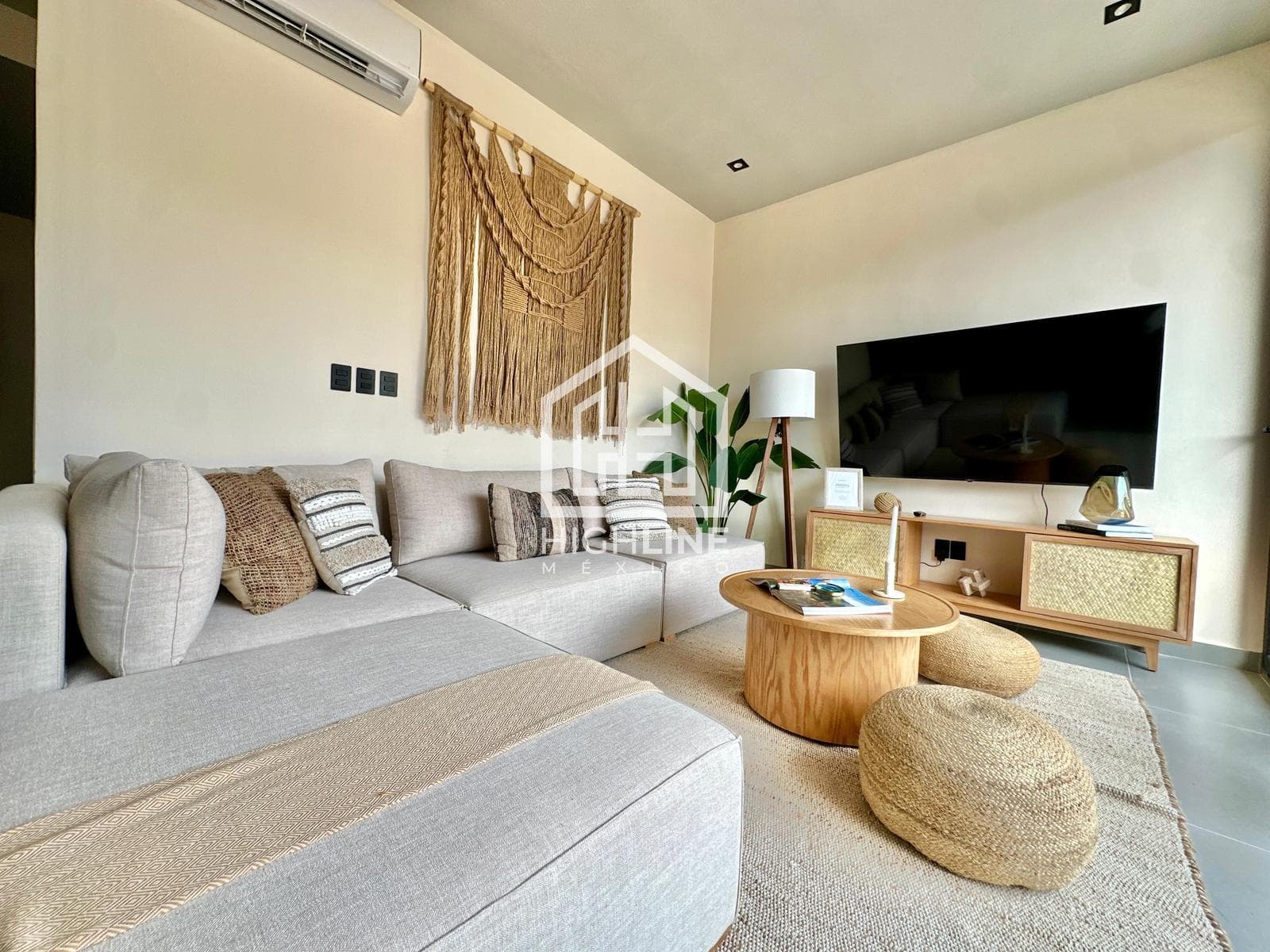 3-BEDROOM APARTMENT / PRE-SALE / PLAYA DEL CARMEN / 10 MINUTES FROM THE BEACH / PADEL.