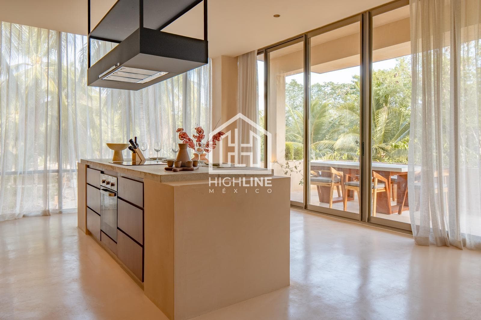 2-BEDROOM APARTMENT FOR SALE IN BACALAR WITH VIEWS OF THE LAGOON