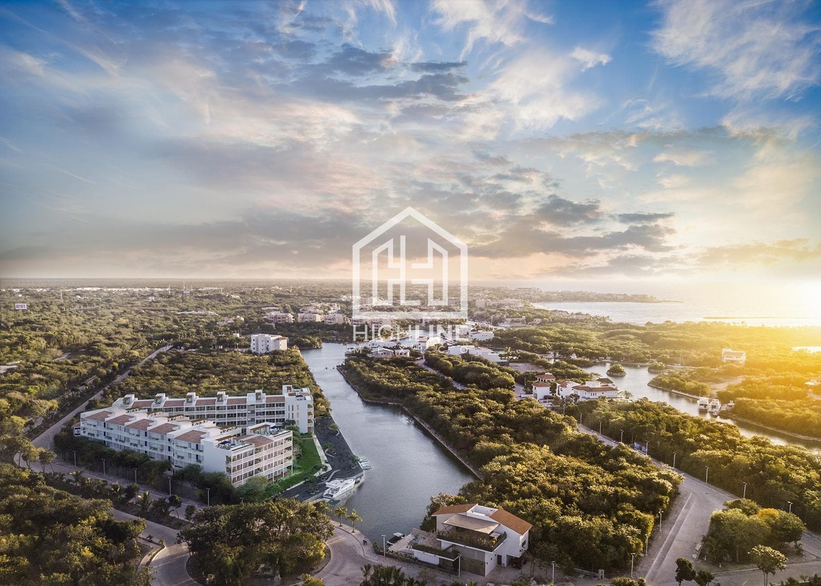 3-Bedroom Penthouse for Sale in Puerto Aventuras with Marina and Rooftop