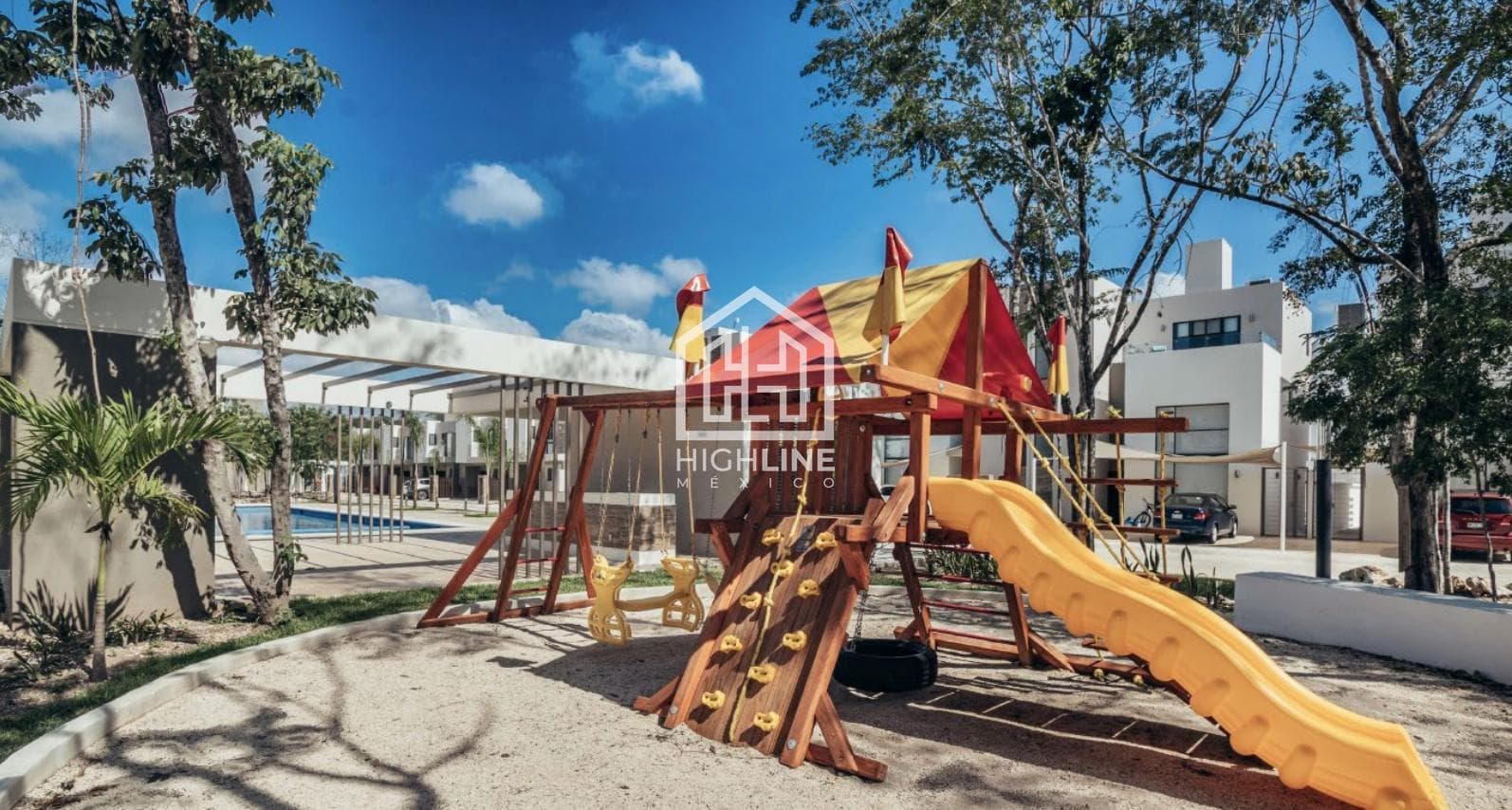 PRE-SALE OPPORTUNITY. 3-BEDROOM HOUSE, 3 STORIES, TERRACE WITH JACUZZI. PLAYA DEL CARMEN