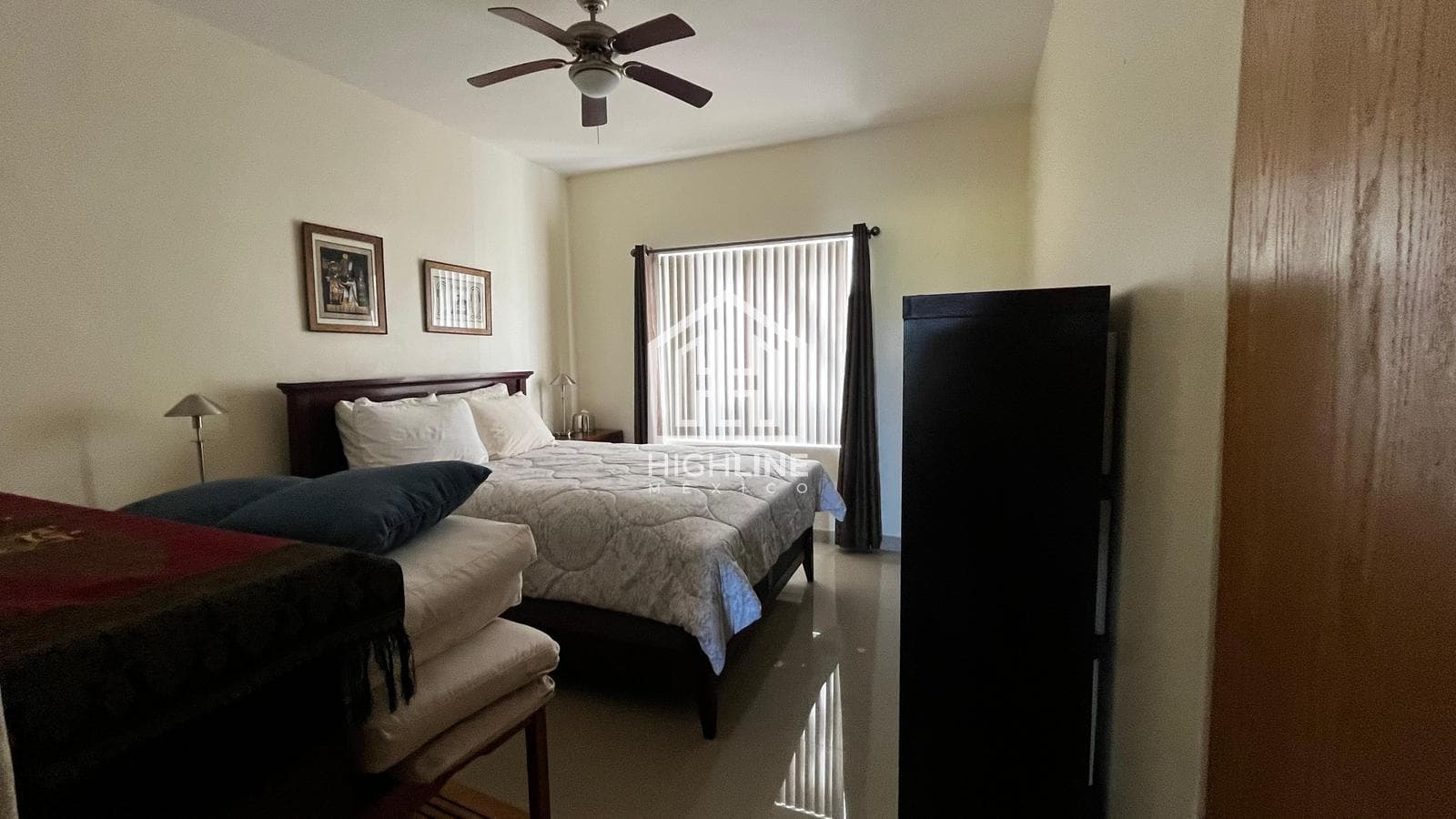 APARTMENT FOR SALE IN CANCUN'S HOTEL ZONE: 2 BEDROOMS, VIEW OF THE LAGOON