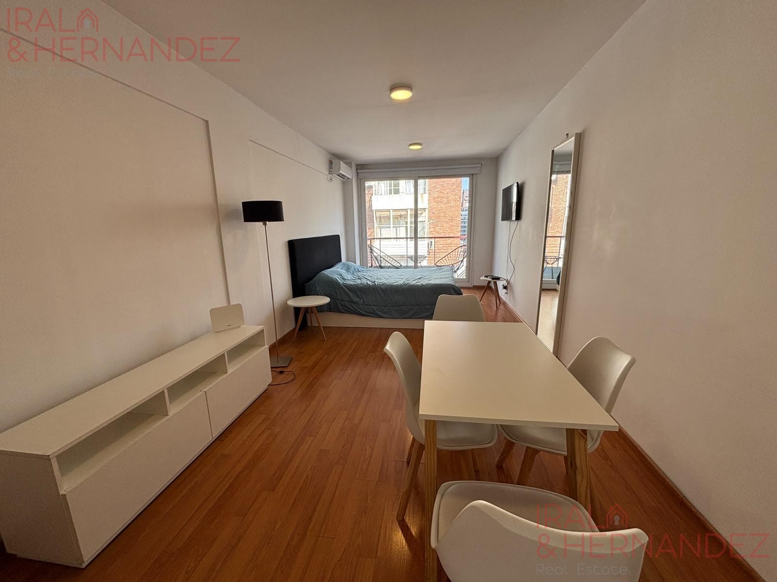 FOR SALE: VERY BRIGHT STUDIO APARTMENT IN BELGRANO