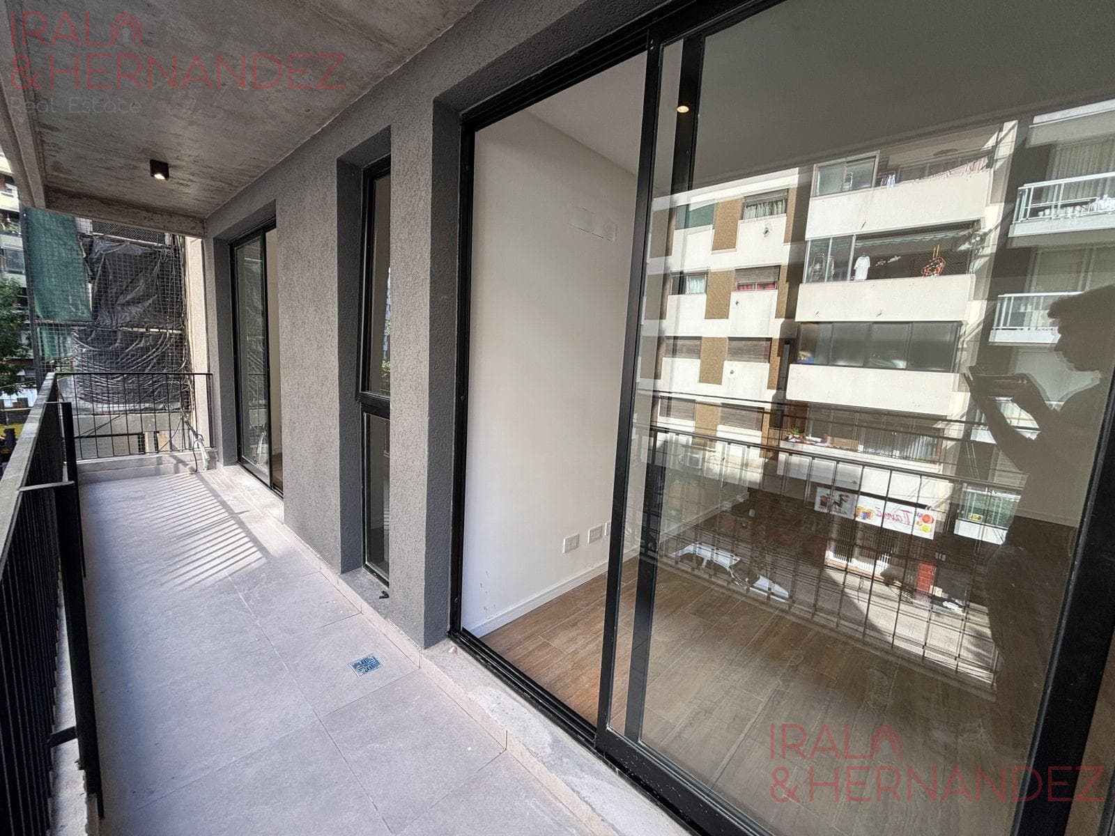 FOR SALE: 2-ROOM APARTMENT IN POZO VILLA CRESPO / ON THE STREET FRONT