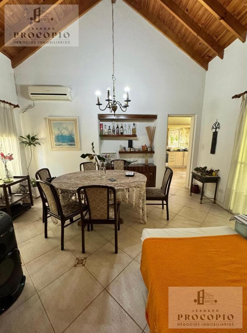 Casa 4 ambientes en venta en Barrio cerrado El Resuello