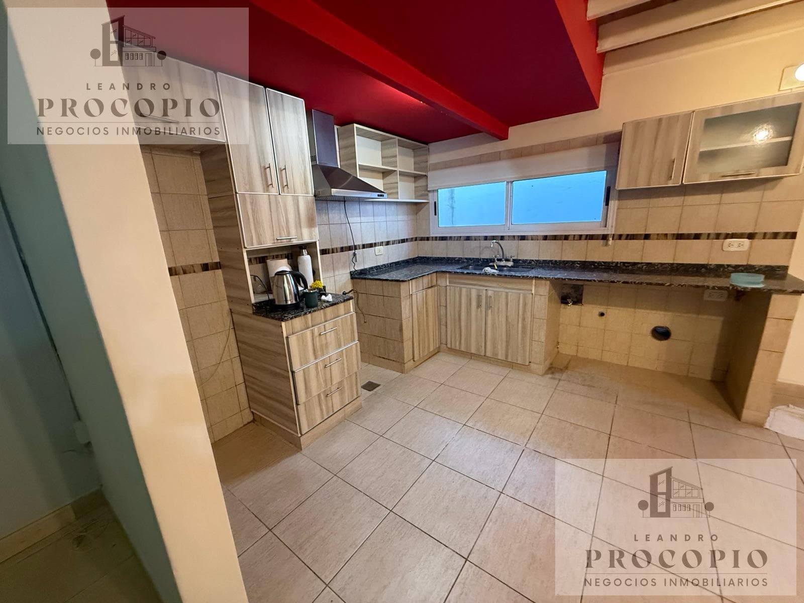 3-room house-style apartment for rent in San Antonio de Padua