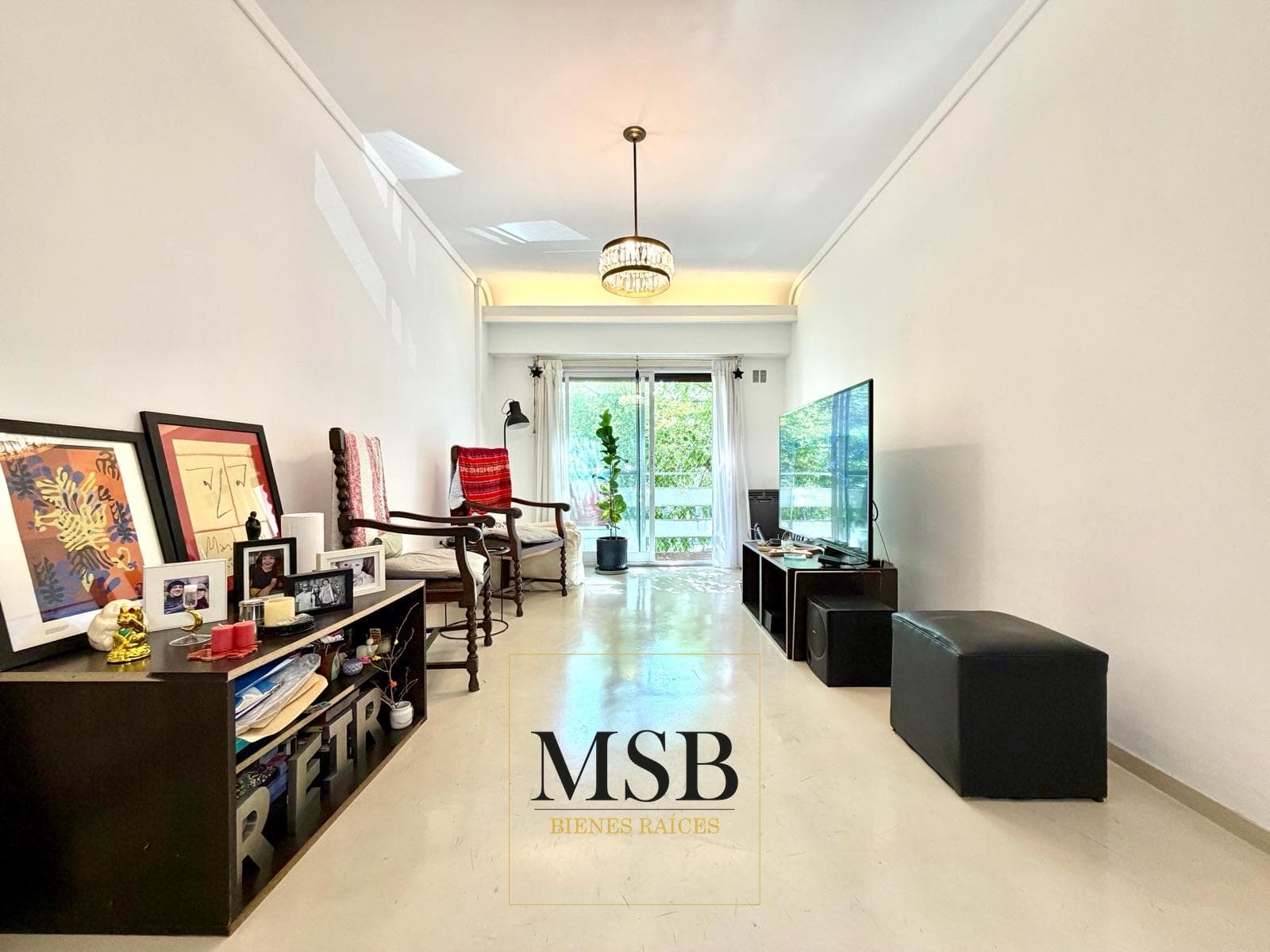 Renovated 3-bedroom apartment with a balcony | La Plata
