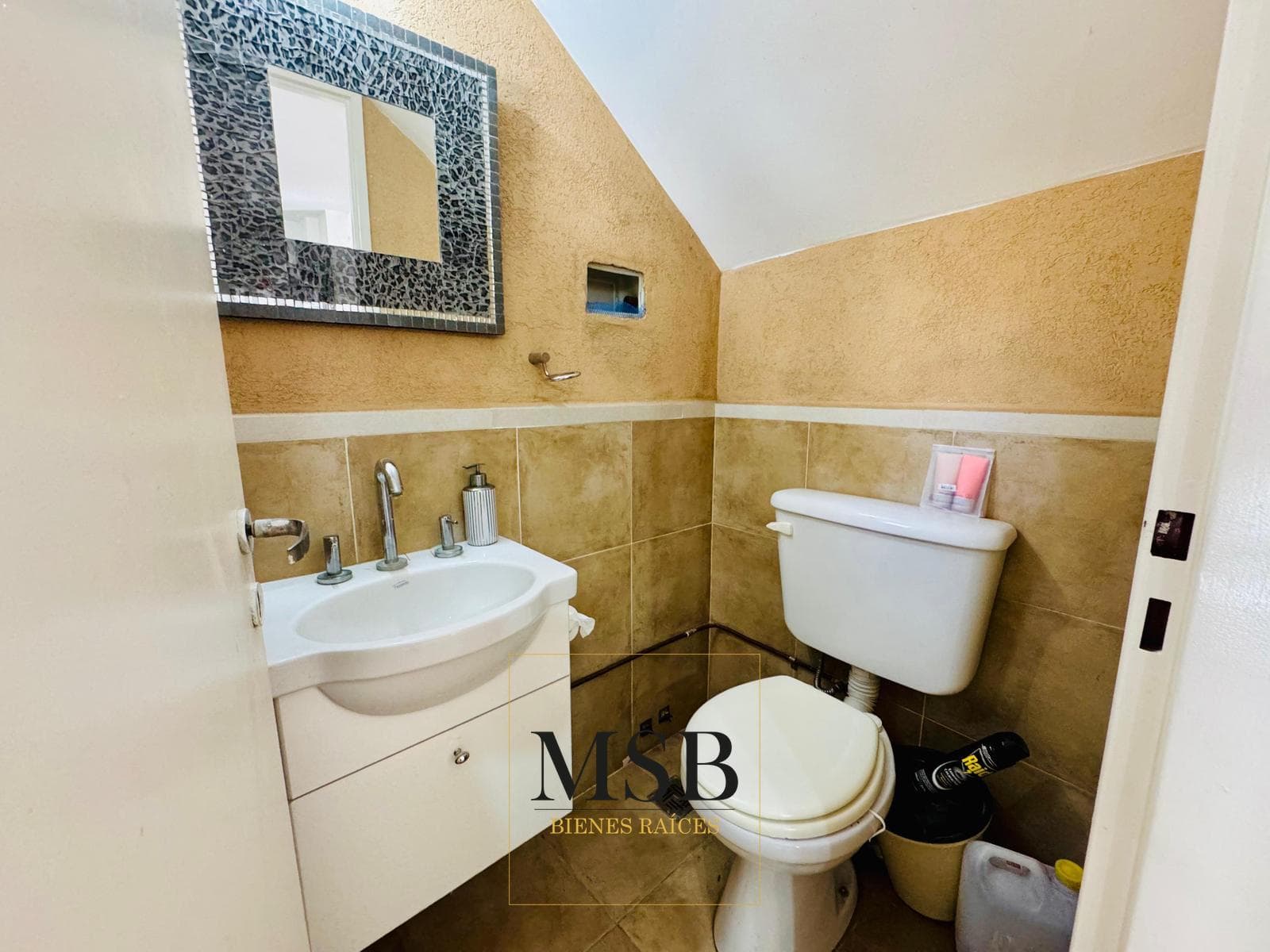 3-Room Duplex for Sale | Downtown Berazategui | Bank-Approved