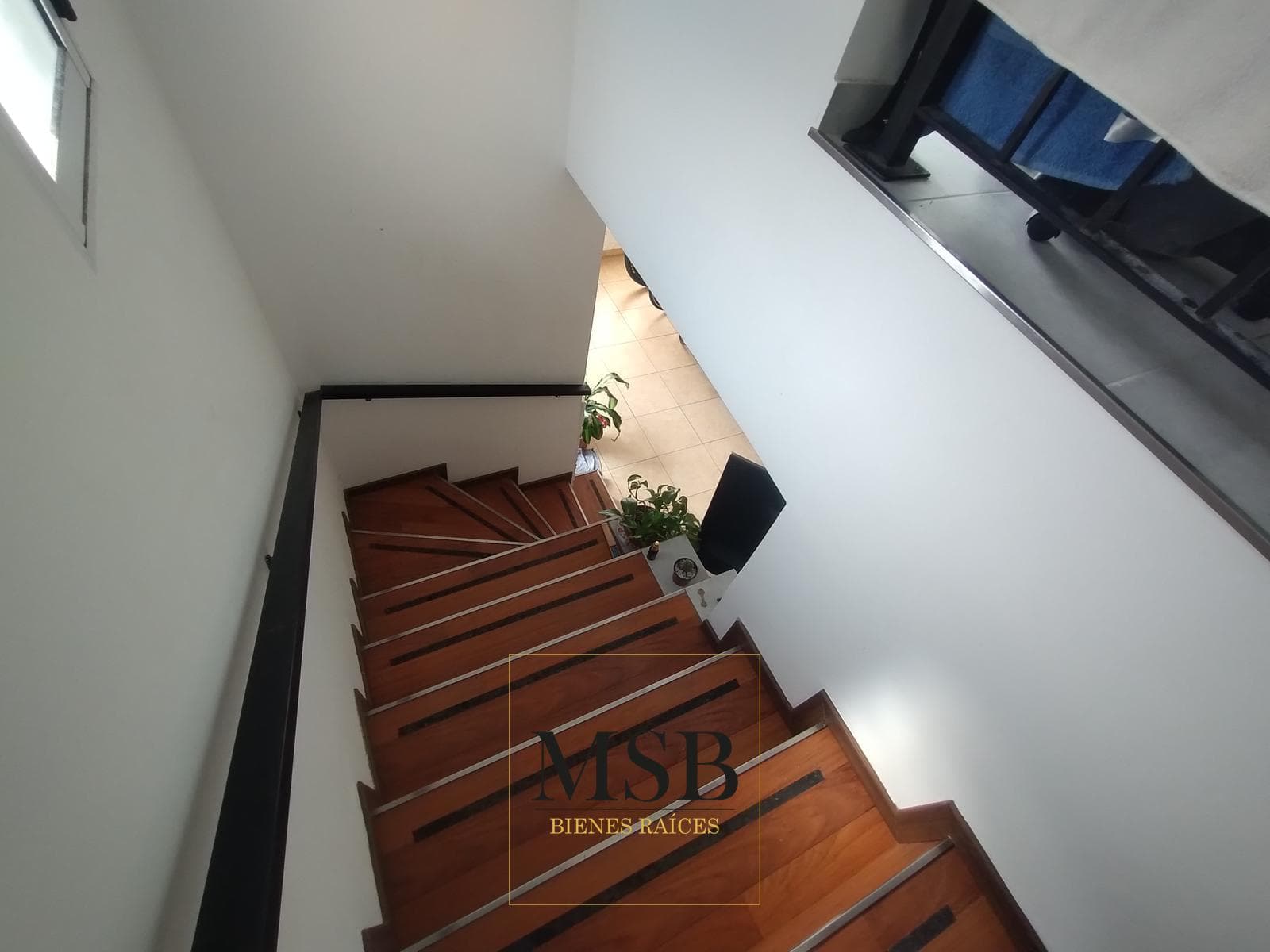 3-Room Duplex for Sale | Downtown Berazategui | Bank-Approved