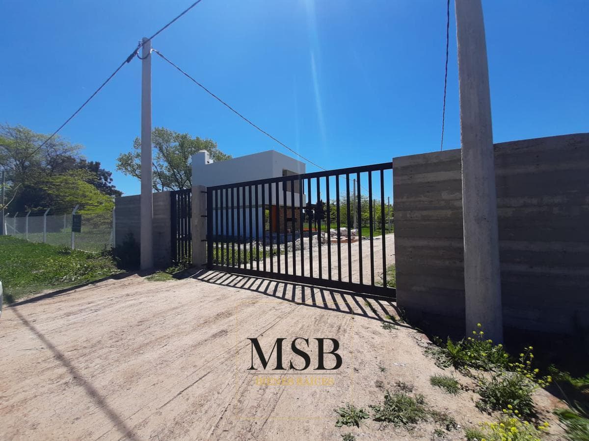 Lots for Sale in Liquidámbar La Plata. Financing. Deed