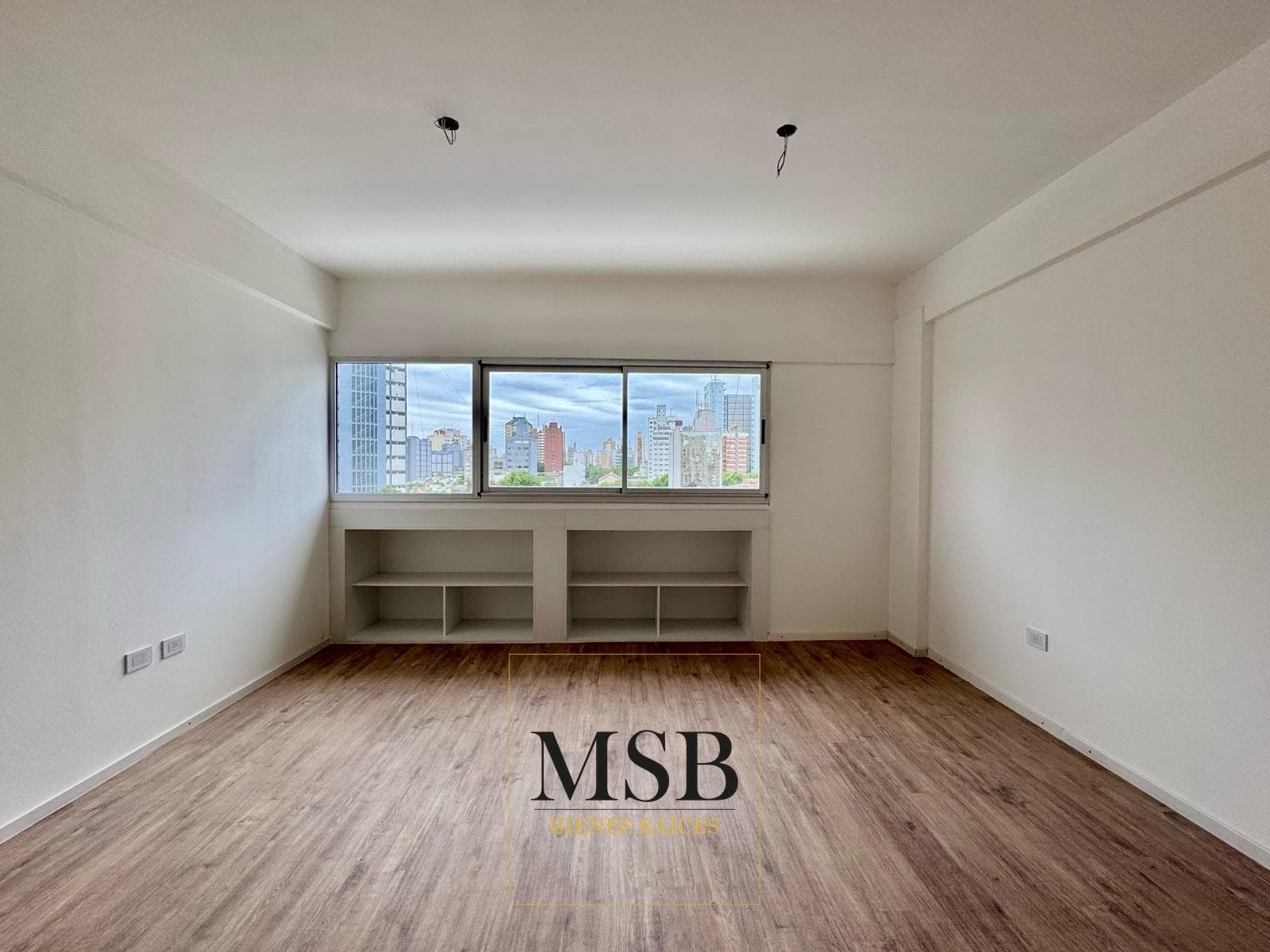 Brand-new office - Court District